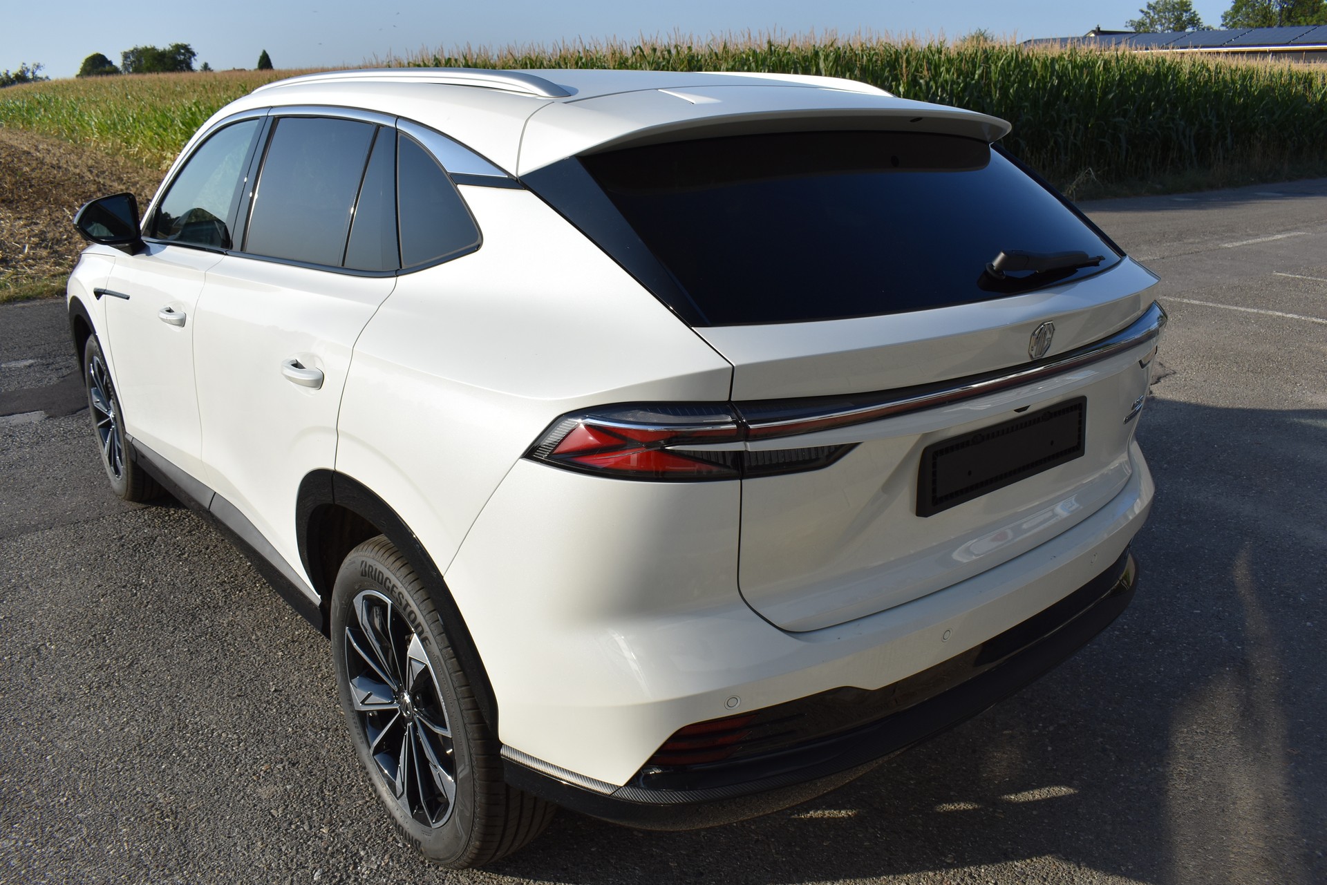 MG HS 1.5 Hybrid+ Luxury-image-8