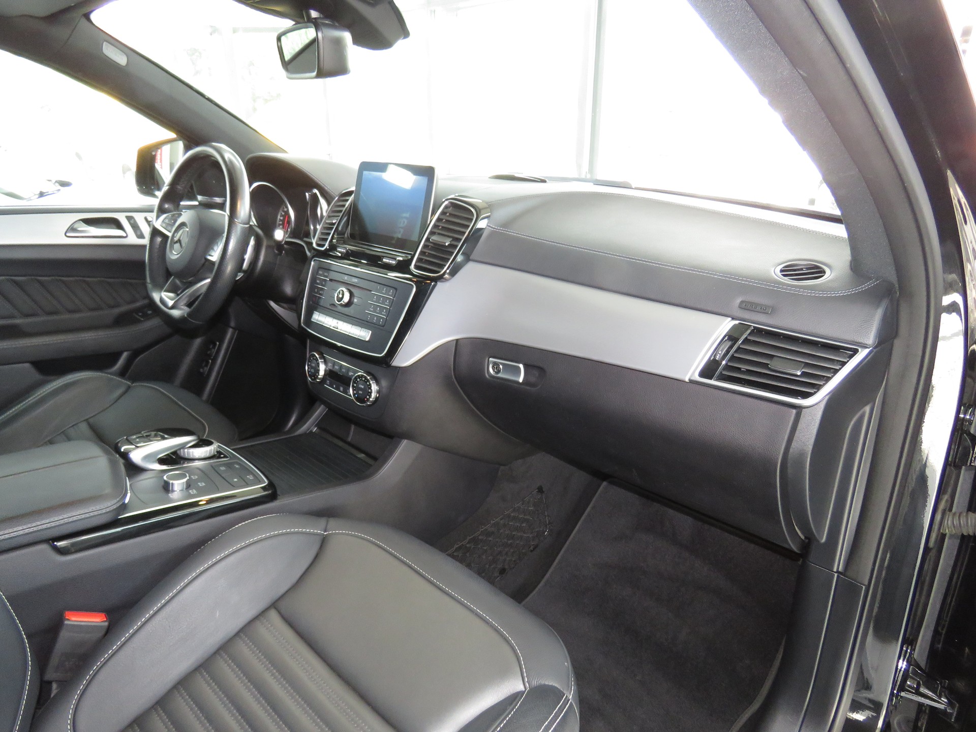 MERCEDES-BENZ GLE Coupé 43 AMG 4Matic 9G-Tronic-image-12