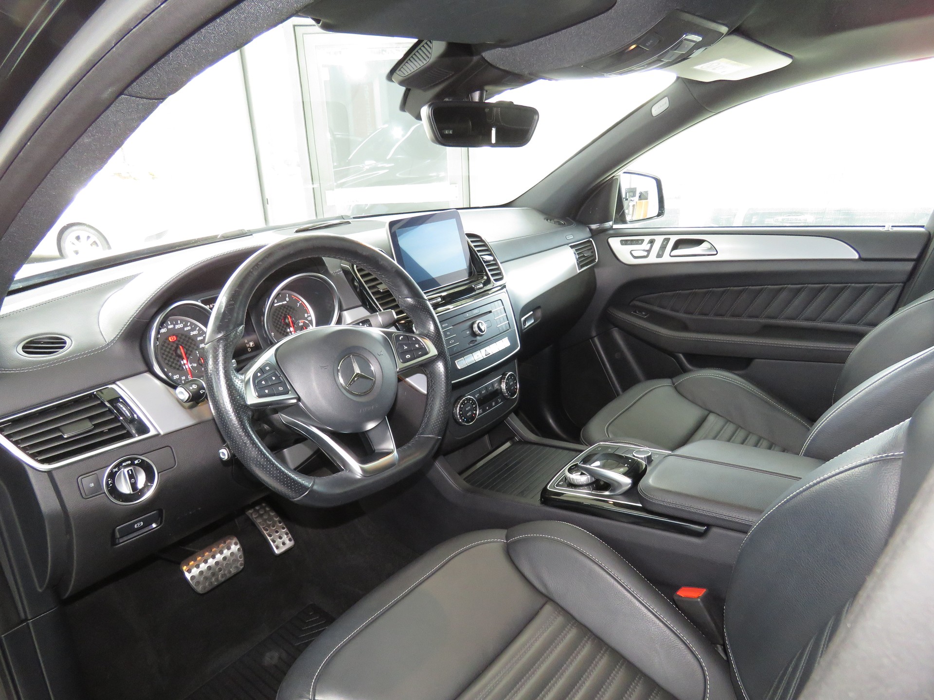 MERCEDES-BENZ GLE Coupé 43 AMG 4Matic 9G-Tronic-image-6