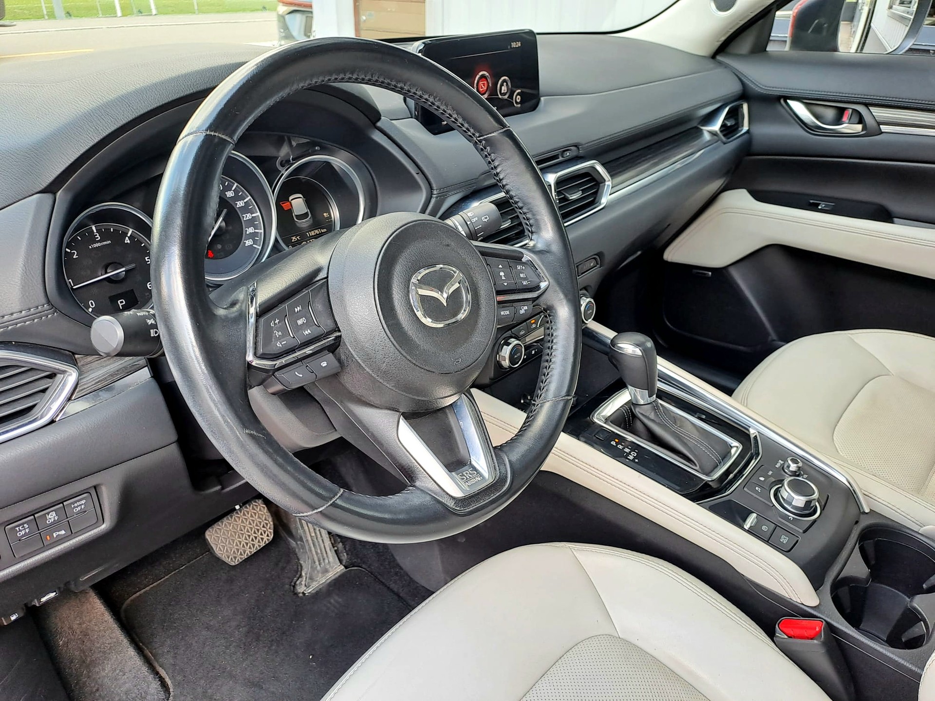 MAZDA CX-5 SKYACTIV-D 175 Revolution AWD Automat-image-10
