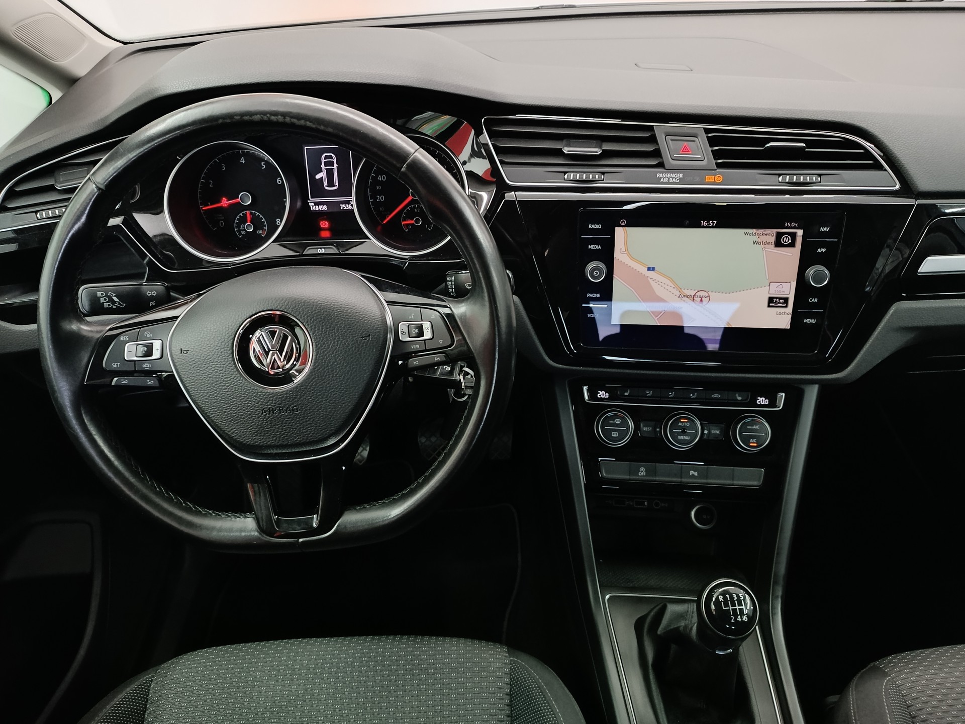 VW Touran 1.5 TSI EVO Comfortline-image-9