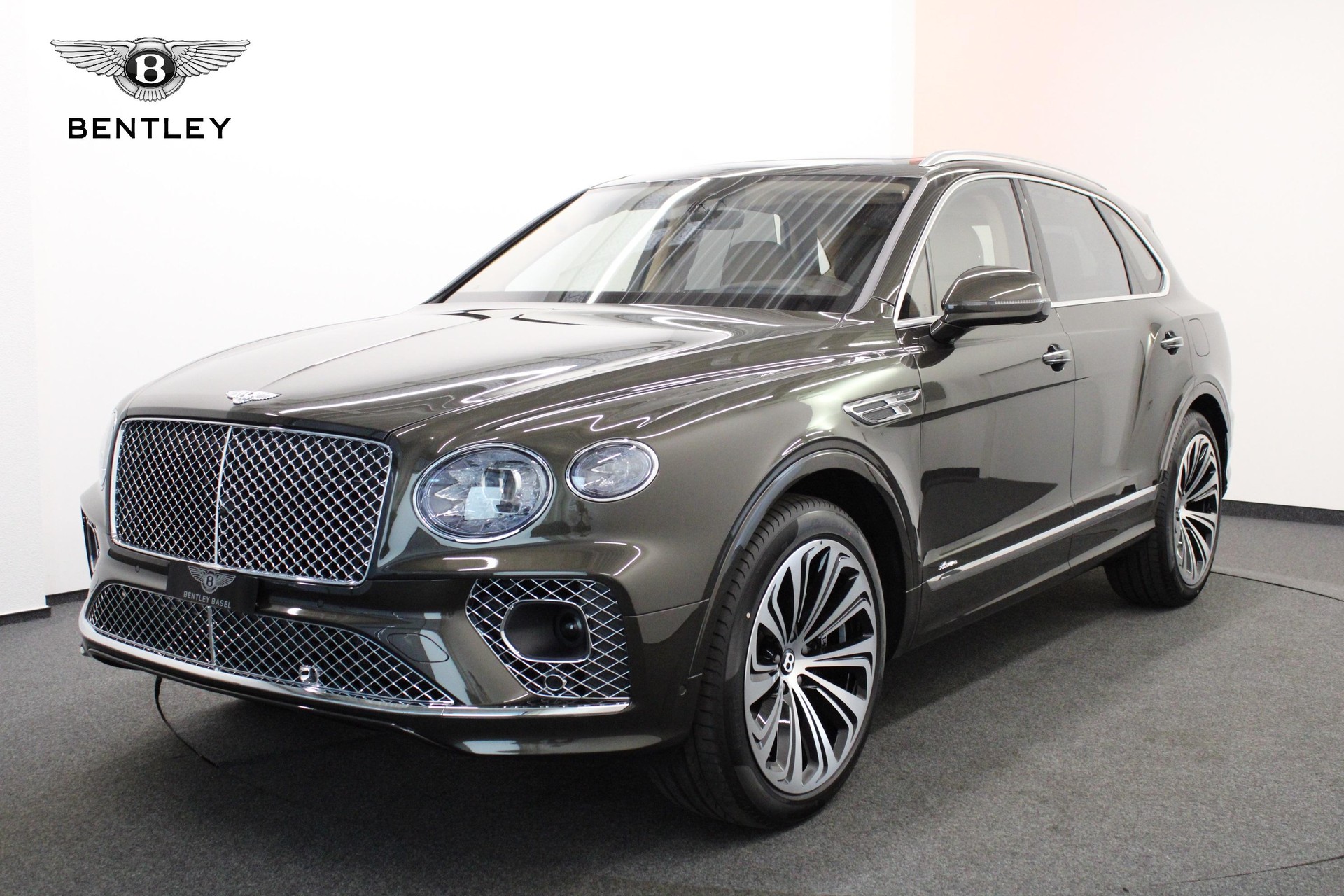 BENTLEY Bentayga 3.0 V6 Hybrid Azure-image-12