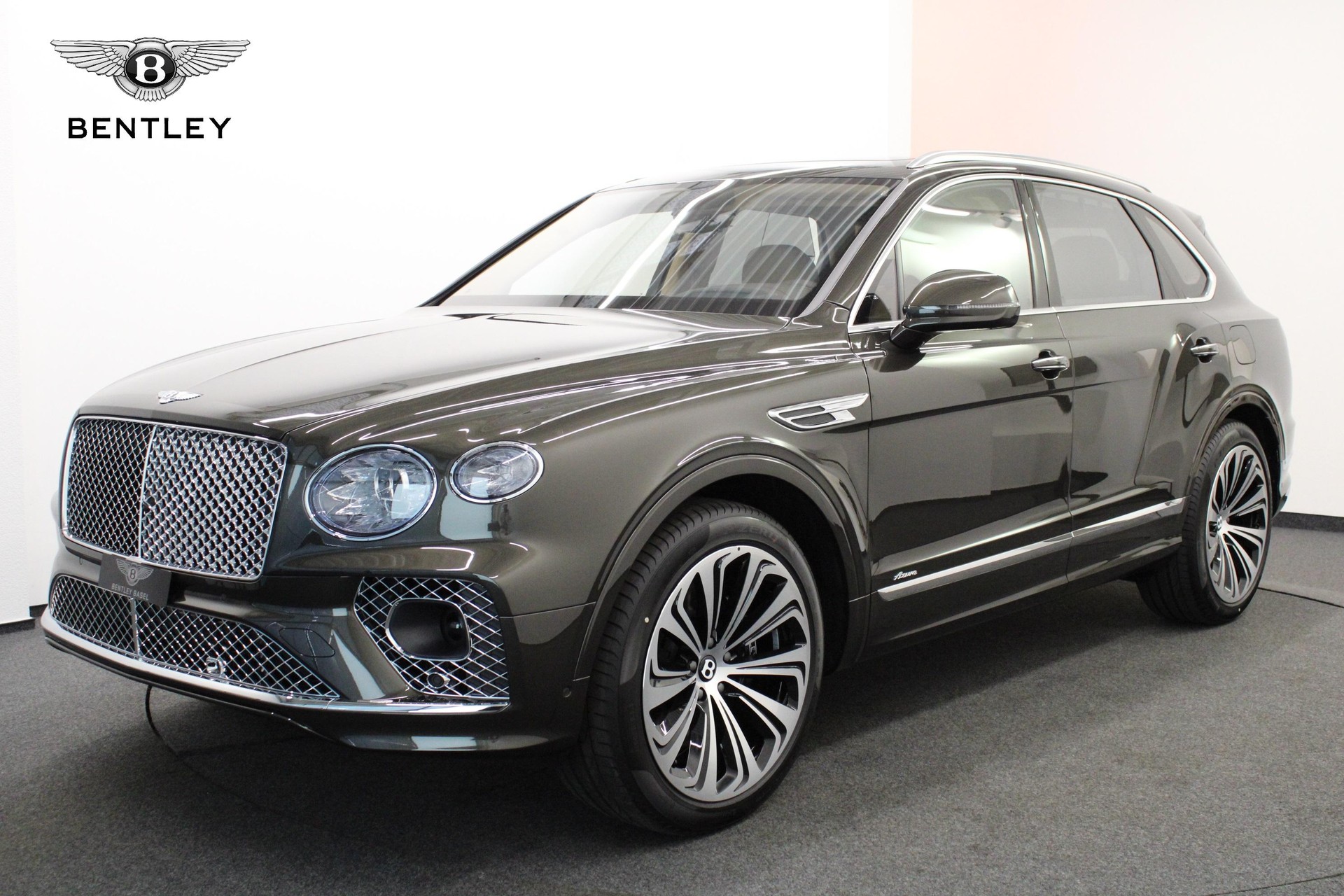 BENTLEY Bentayga 3.0 V6 Hybrid Azure-showroom-element-1