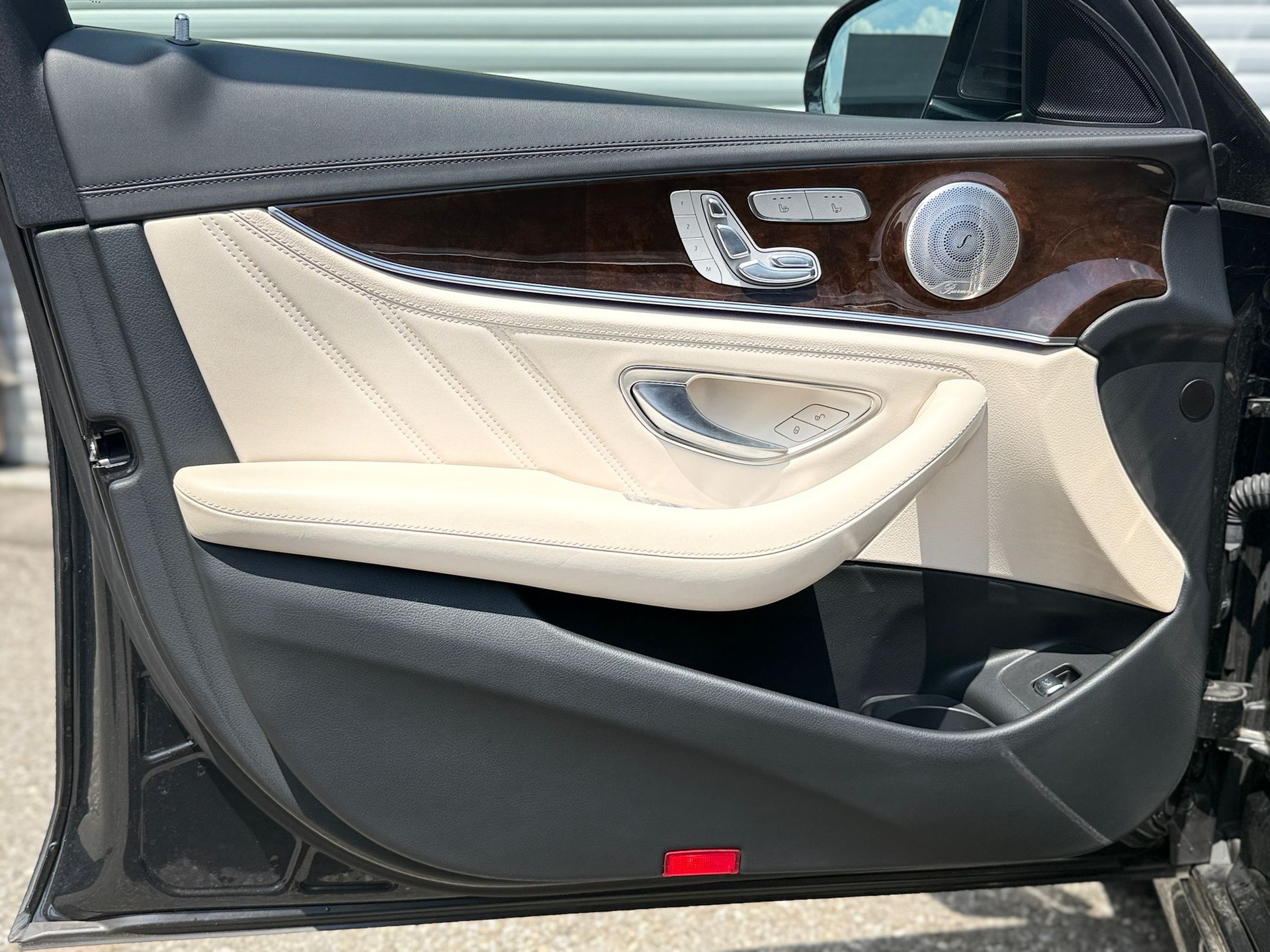 MERCEDES-BENZ E 63 S AMG 4matic+-image-9