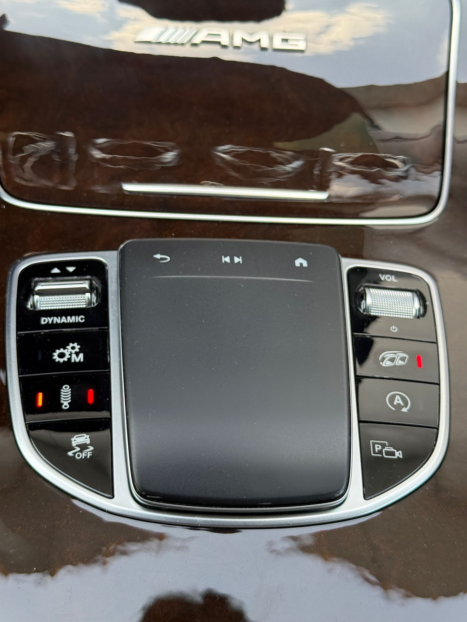 MERCEDES-BENZ E 63 S AMG 4matic+-image-21