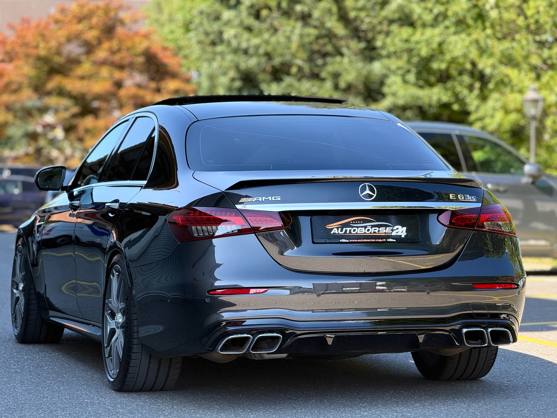 MERCEDES-BENZ E 63 AMG 4matic+-image-3
