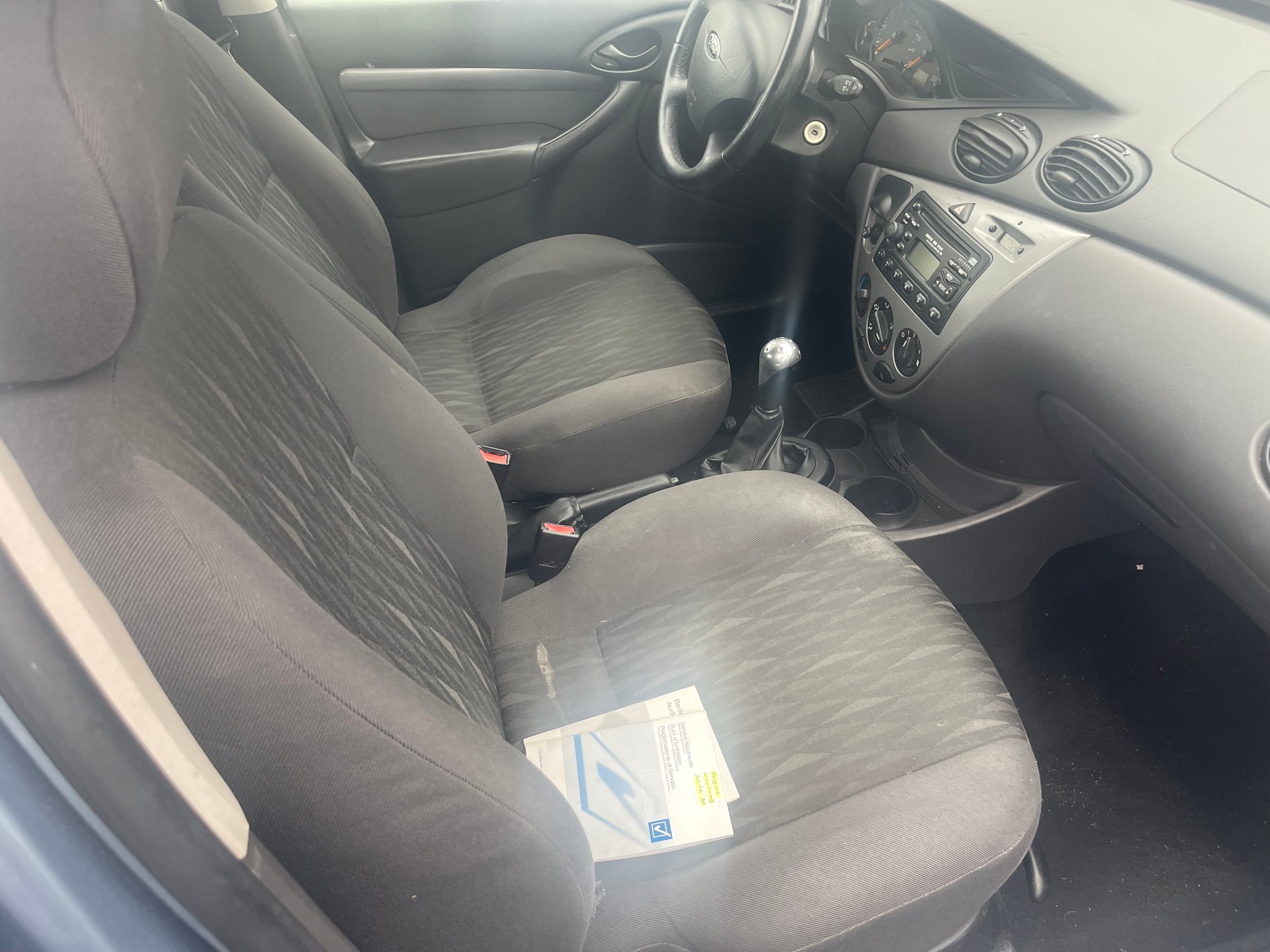 FORD Focus 1.6i 16V Carving-image-5