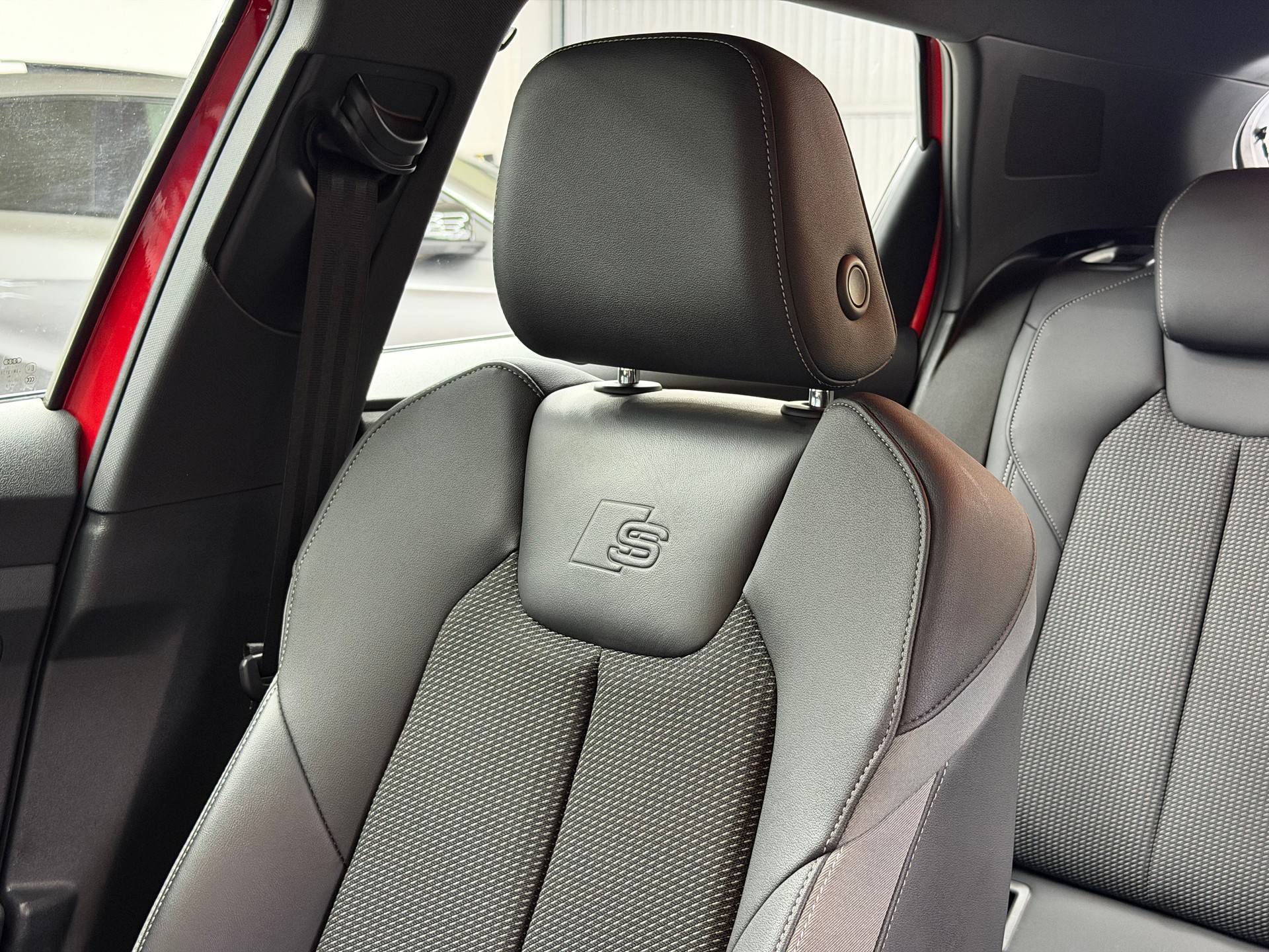 AUDI A1 Sportback 30 TFSI S Line S-tronic-image-9