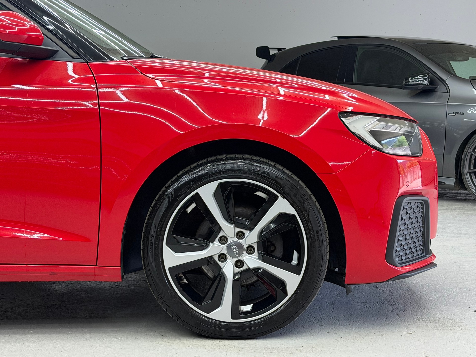 AUDI A1 Sportback 30 TFSI S Line S-tronic-image-3