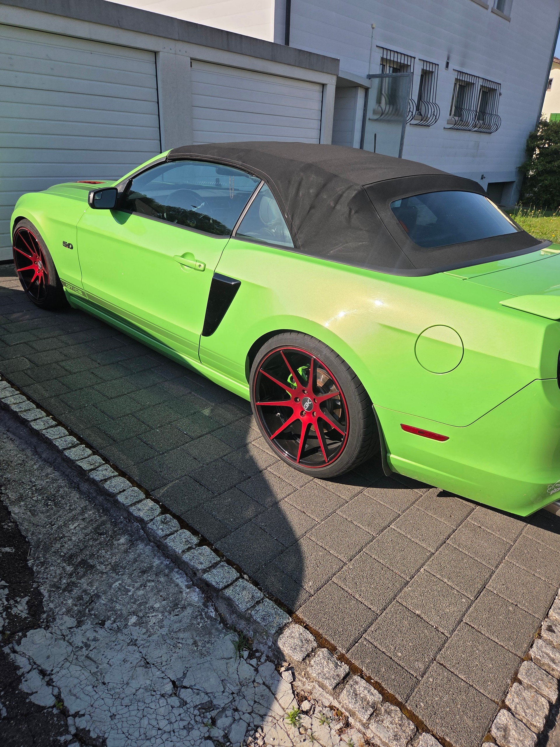 FORD 5.0 V8 GT Premium-image-3