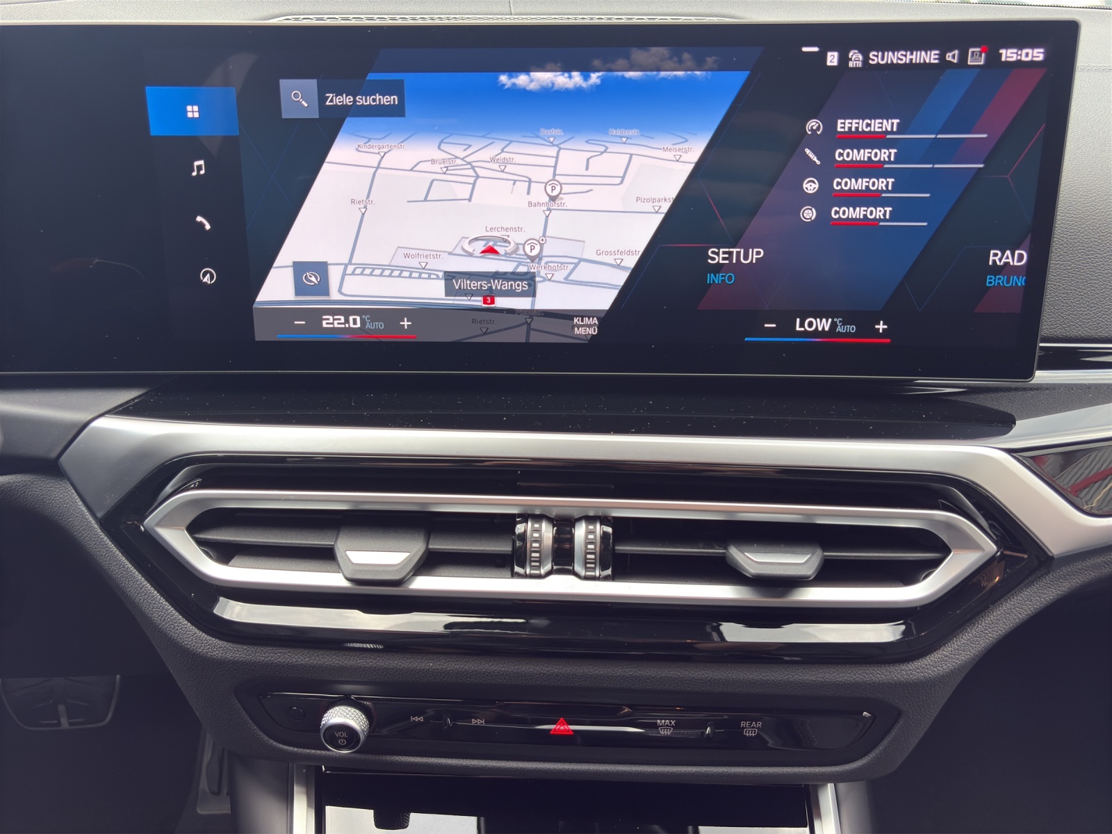 BMW M3 Competition xDrive Touring-image-11