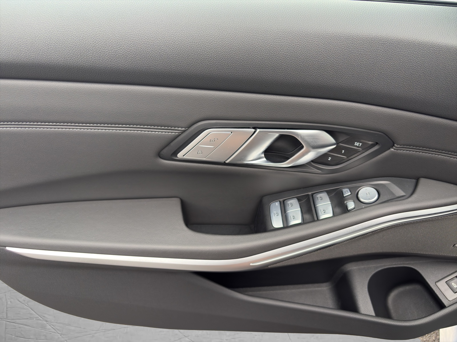 BMW M3 Competition xDrive Touring-image-16