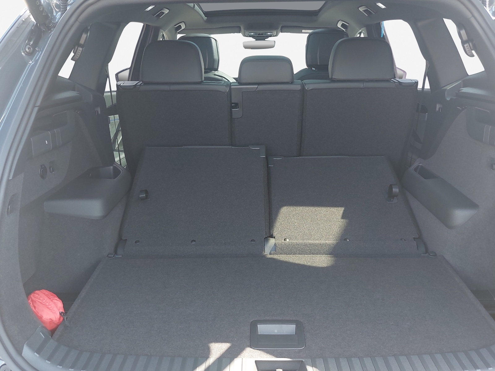 VW Tayron 2.0 TSI R-Line Plus DSG 4Motion-image-12