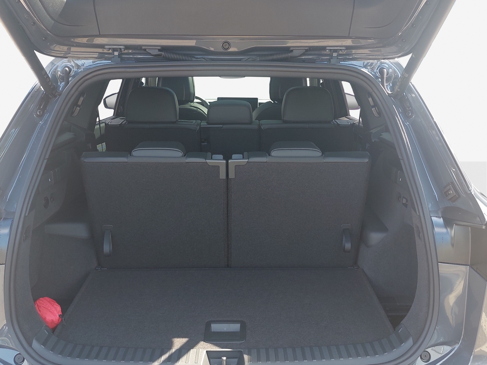 VW Tayron 2.0 TSI R-Line Plus DSG 4Motion-image-13