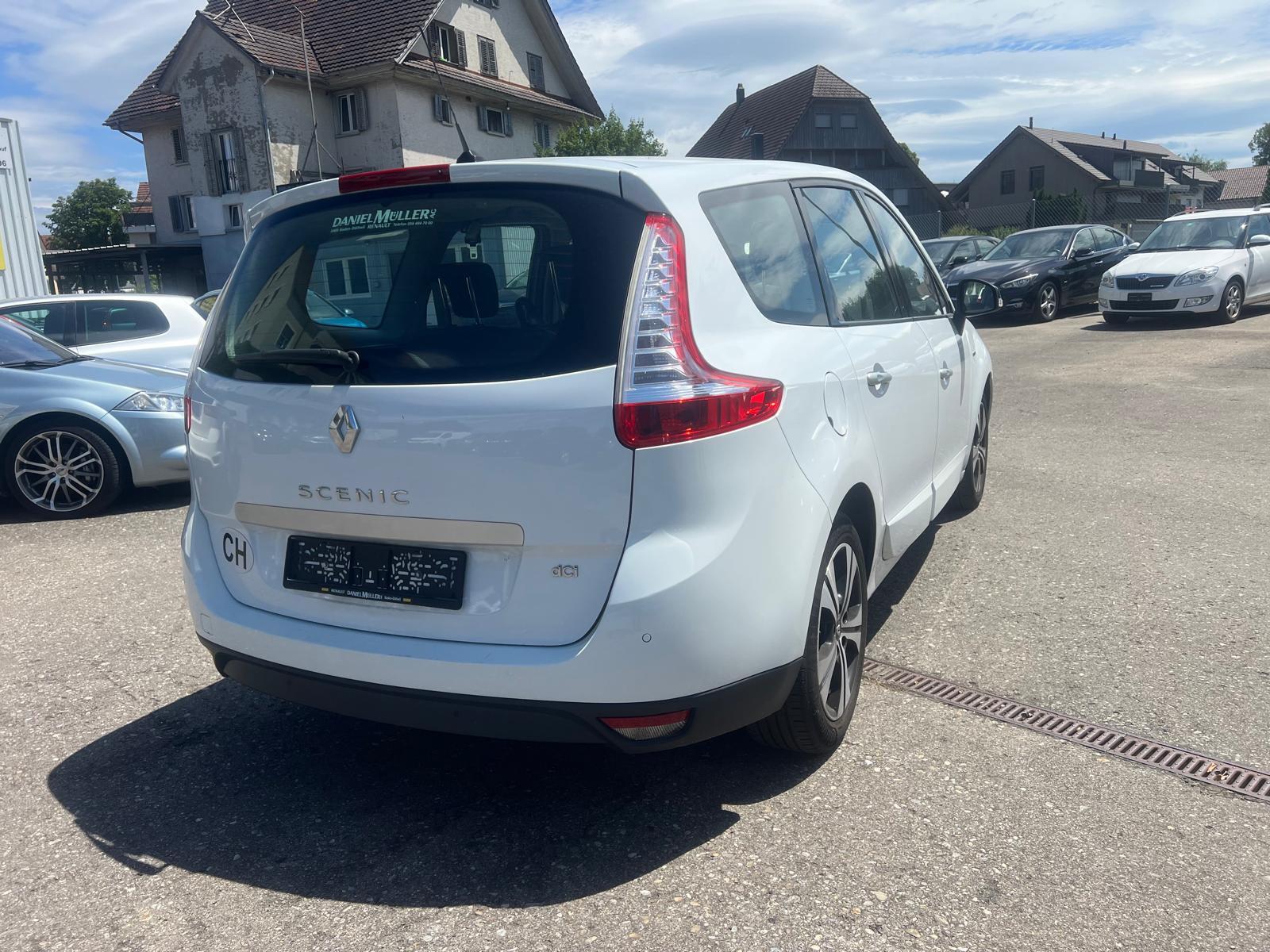 RENAULT Grand Scénic 1.5 dCi Dynamique EDC-image-4
