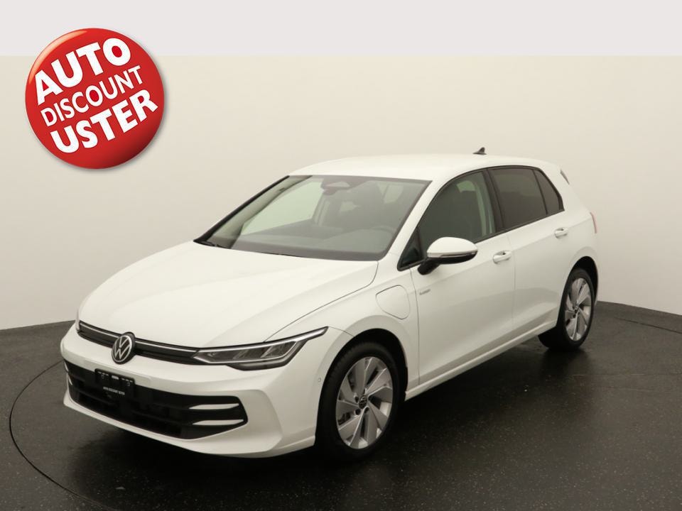 VW Golf VIII 1.5 TSI PHEV Limited-image-0