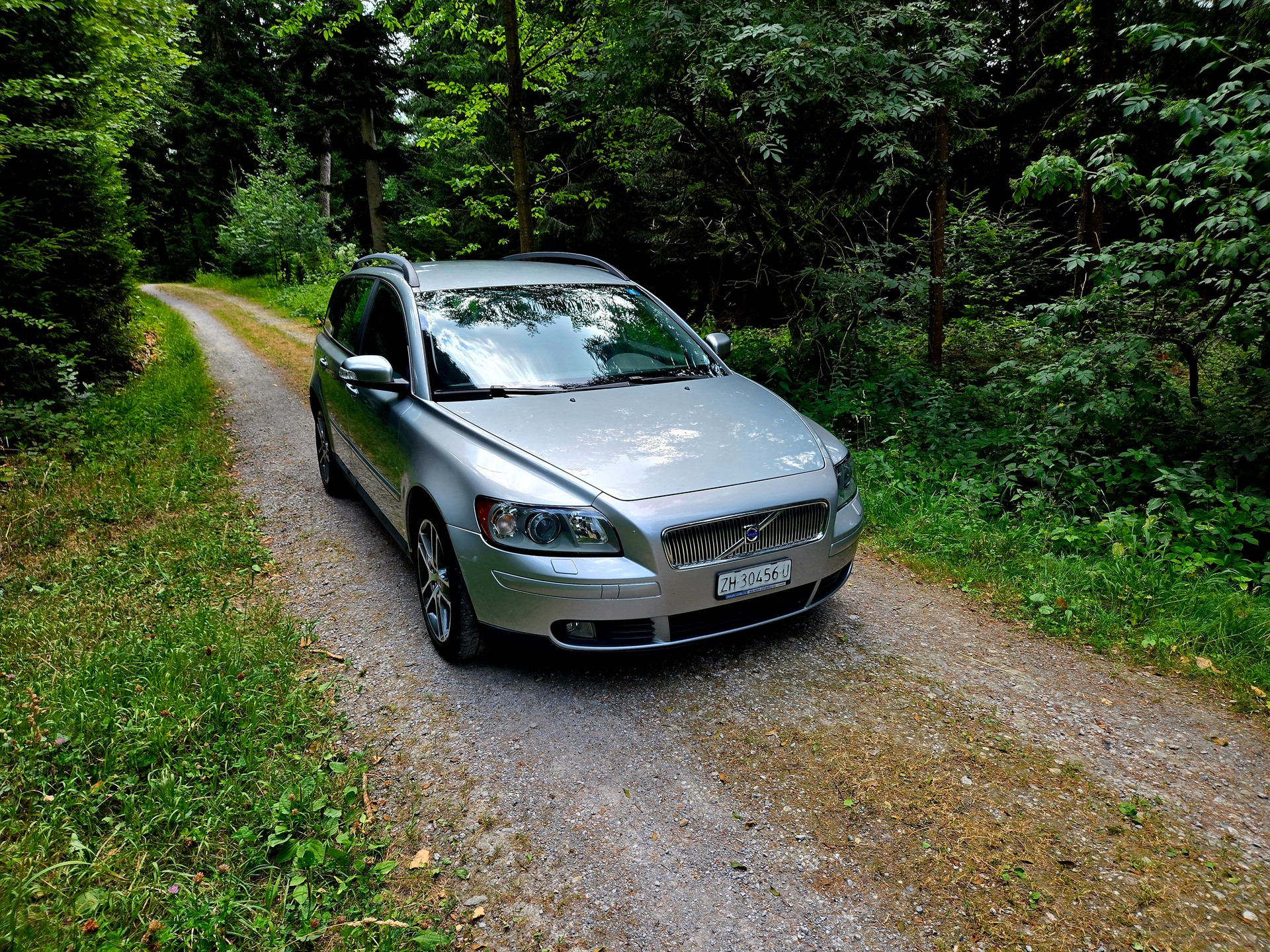 VOLVO V50 2.4 Summum-image-0