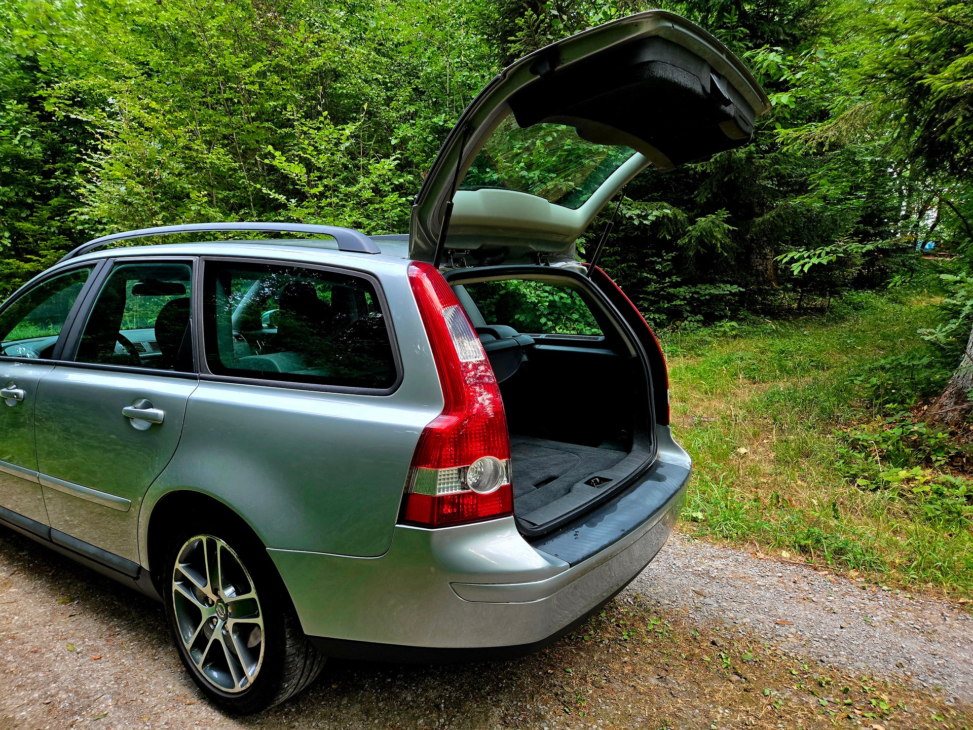 VOLVO V50 2.4 Summum-image-12