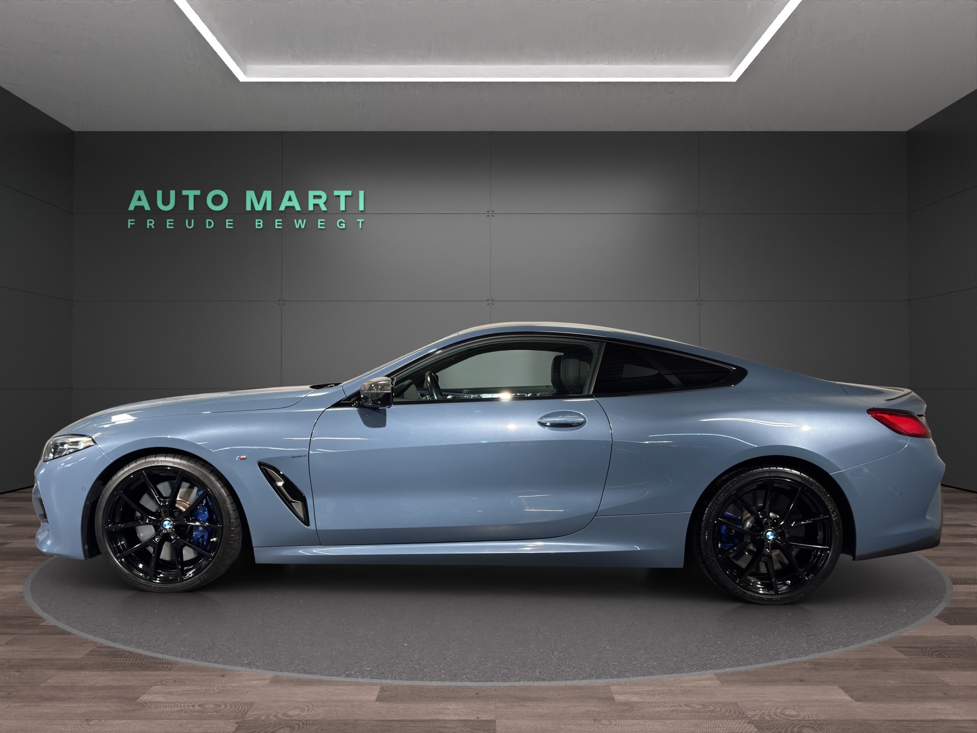 BMW M850i xDrive Coupé-showroom-element-1