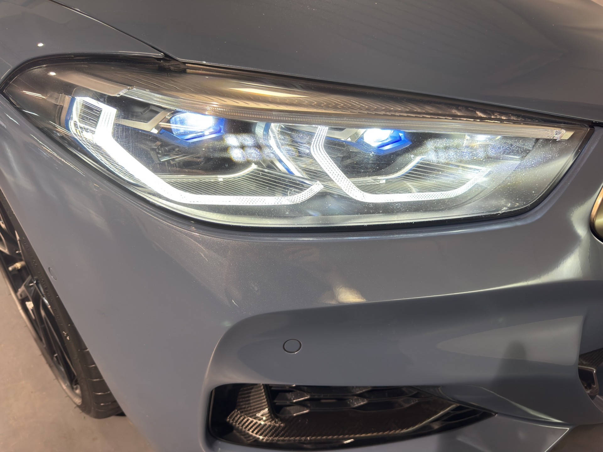 BMW M850i xDrive Coupé-image-6