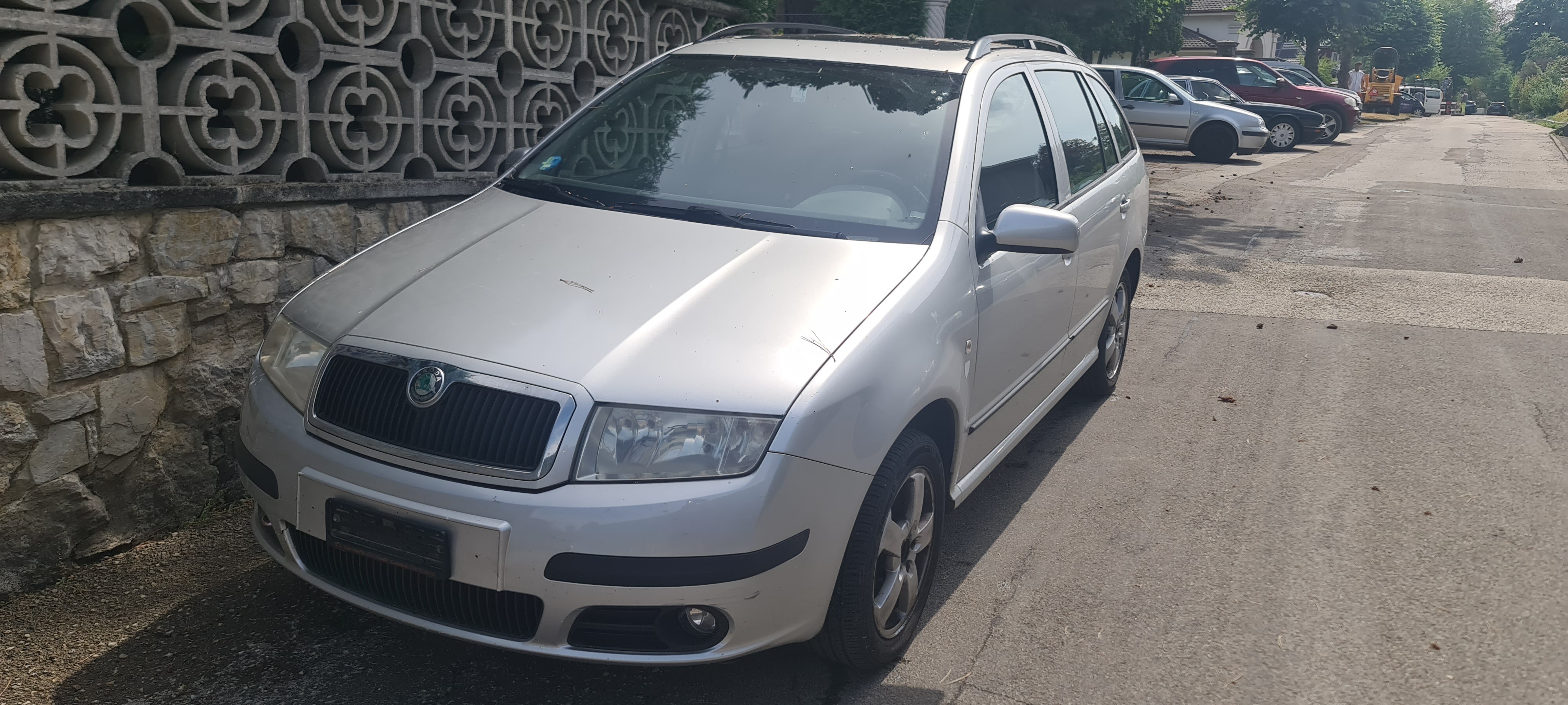 Car photo