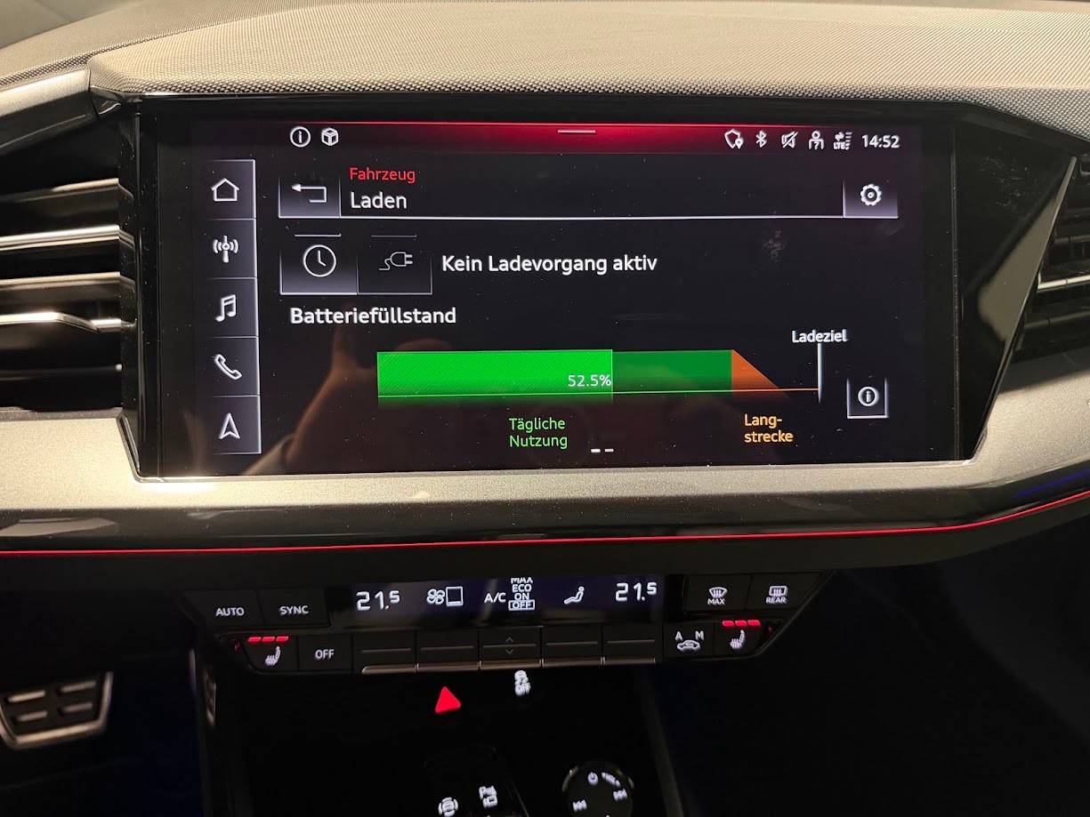 AUDI Q4 e-tron 45 quattro-image-8