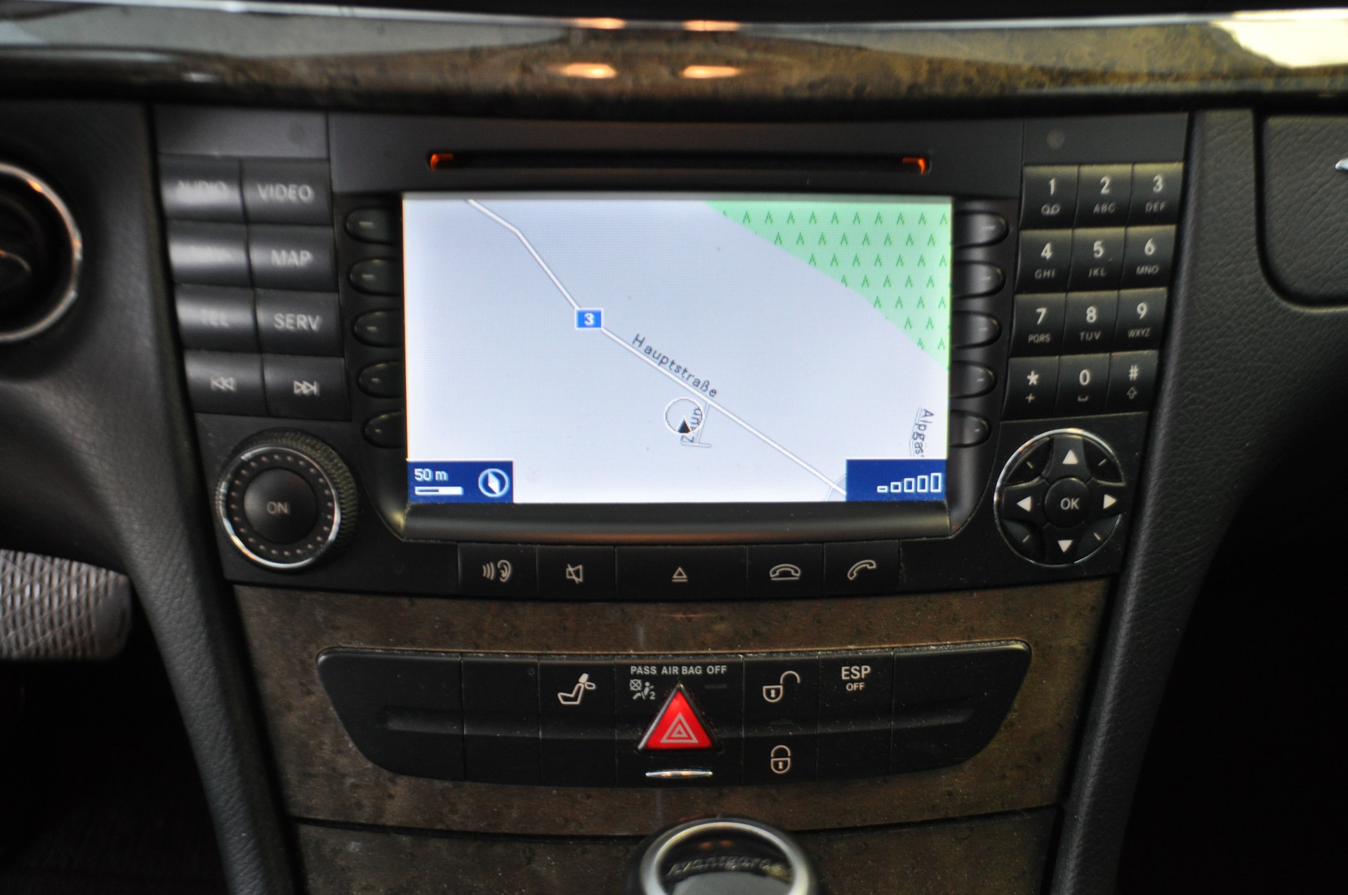 MERCEDES-BENZ E 280 Avantgarde 4Matic Automatic-image-9