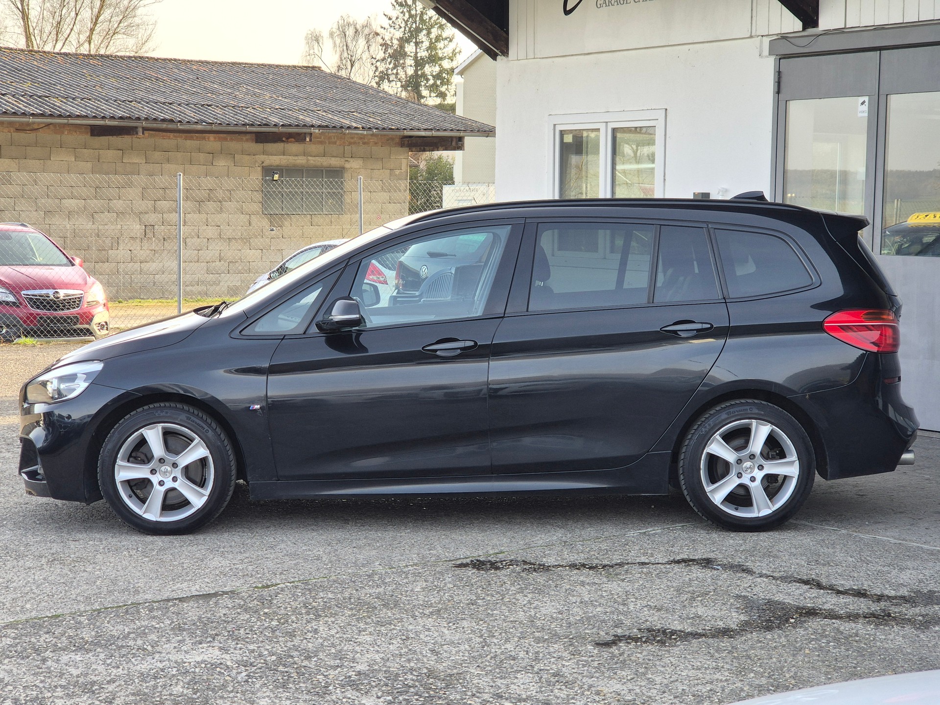 BMW 220d Gran Tourer M Sport Steptronic-image-9