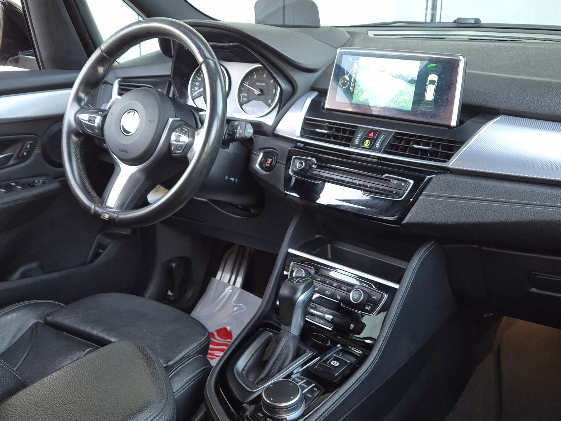 BMW 220d Gran Tourer M Sport Steptronic-image-10