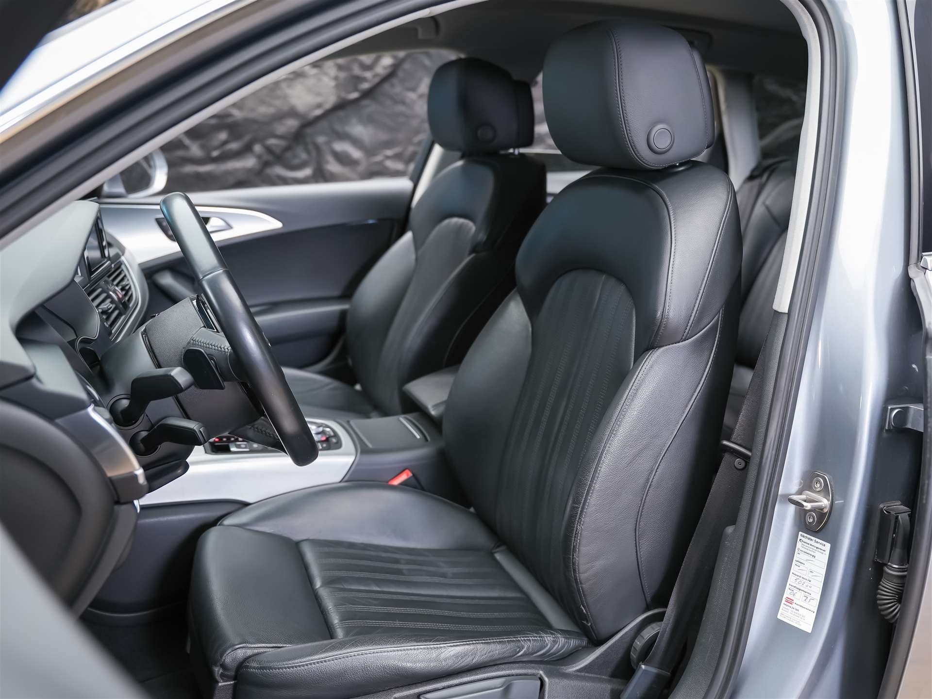 AUDI A6 Avant 2.0 TDI S-tronic *Leder Milano*4 Zonen Klimaautomatik*MMI Navigationssystem*-image-7