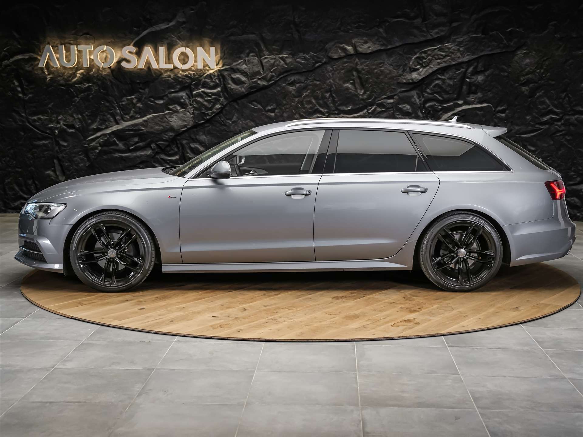 AUDI A6 Avant 2.0 TDI S-tronic *Leder Milano*4 Zonen Klimaautomatik*MMI Navigationssystem*-image-1