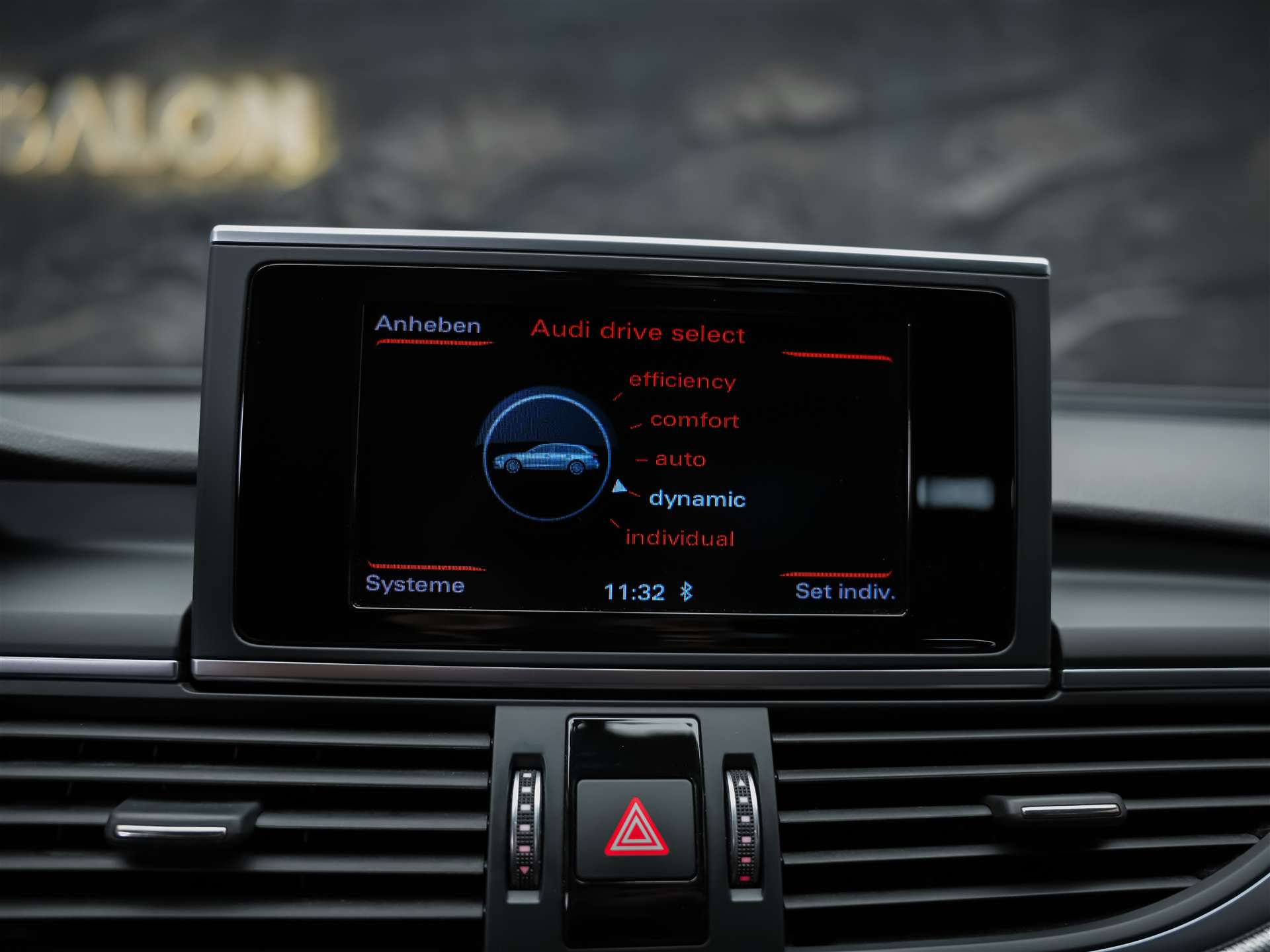 AUDI A6 Avant 2.0 TDI S-tronic *Leder Milano*4 Zonen Klimaautomatik*MMI Navigationssystem*-image-31