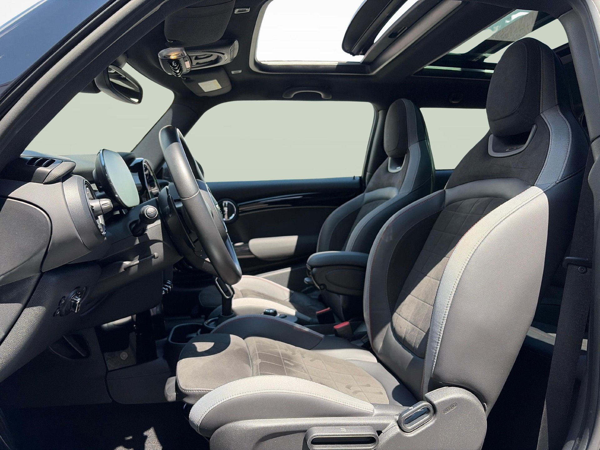 MINI F56 2.0i 231John Cooper Works-image-9