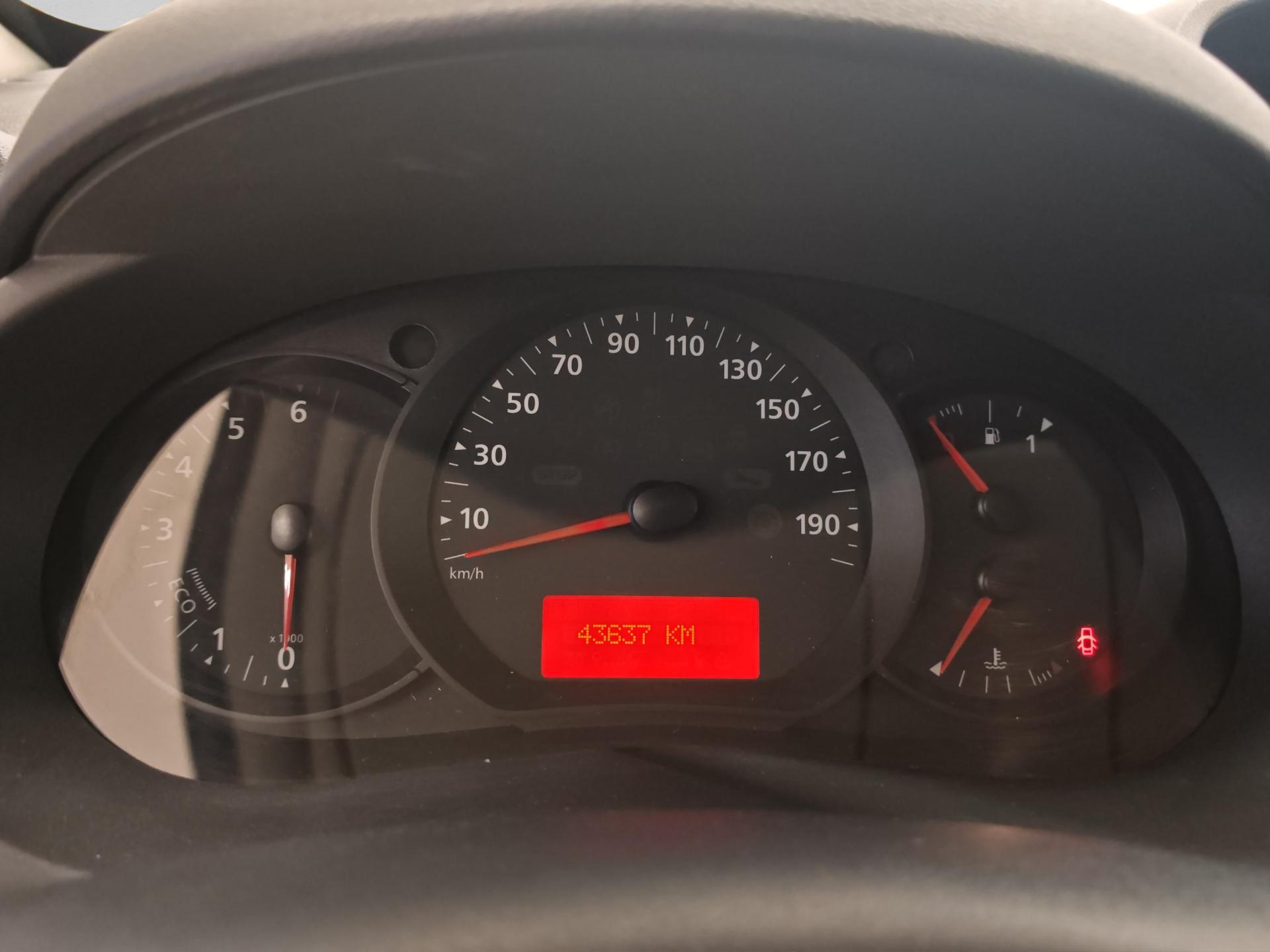 RENAULT Kangoo Medium dCi 95 ENERGY Business-image-10