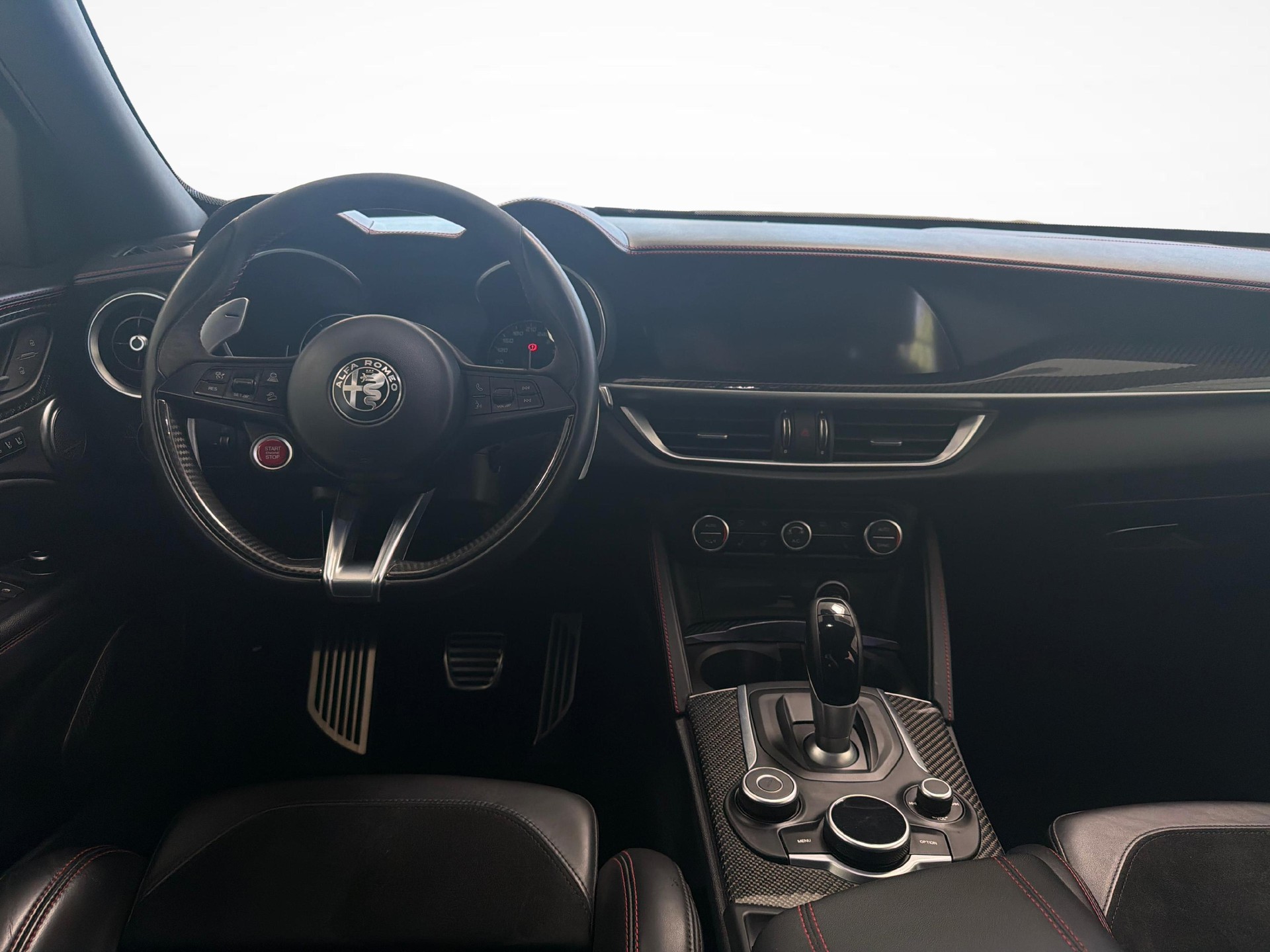 ALFA ROMEO Stelvio 2.9 V6 Biturbo Q4 Quadrifoglio-image-8