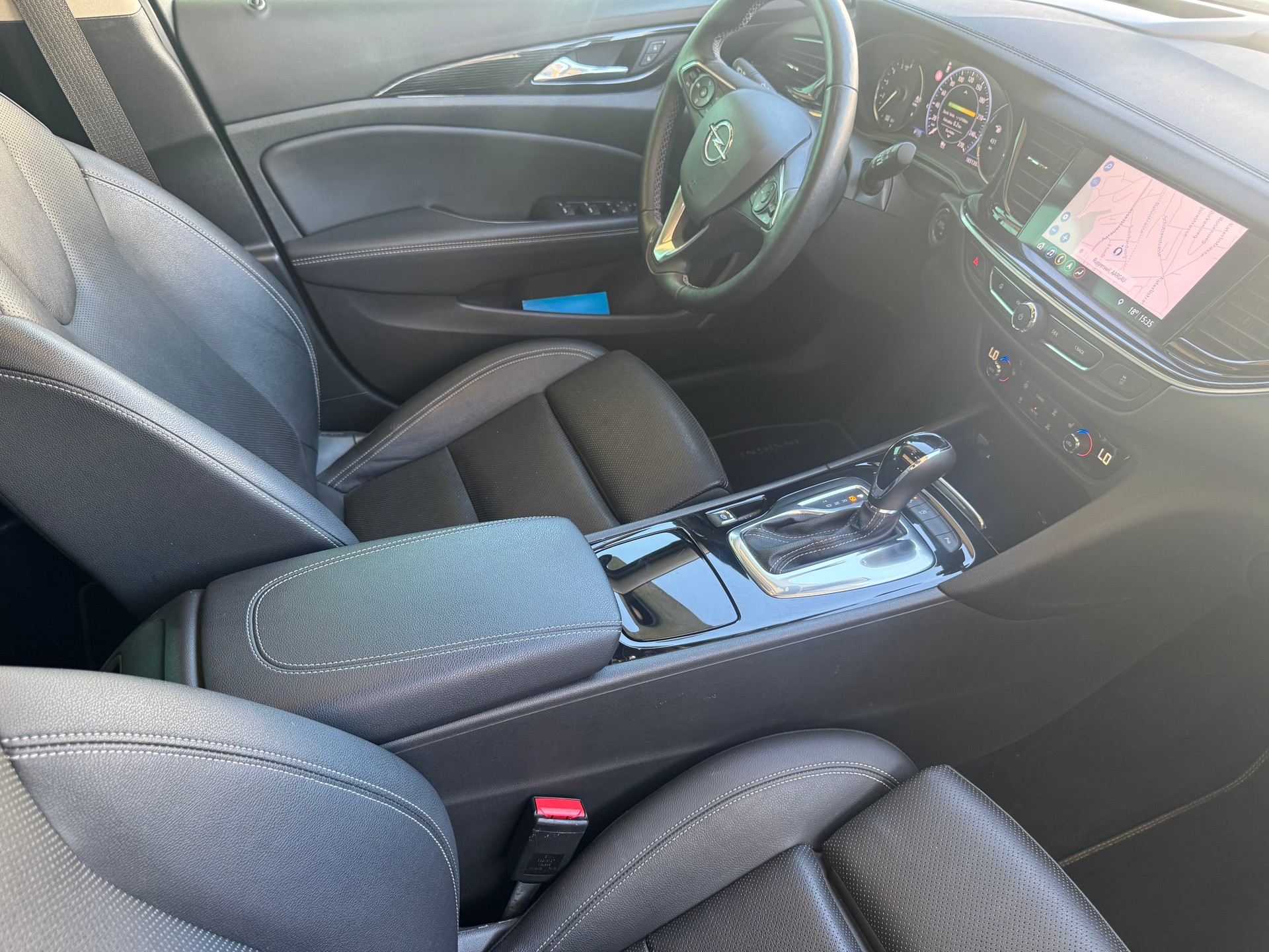 OPEL Insignia 2.0 BiDTI Sports Tourer Excellence 4WD A.-image-9