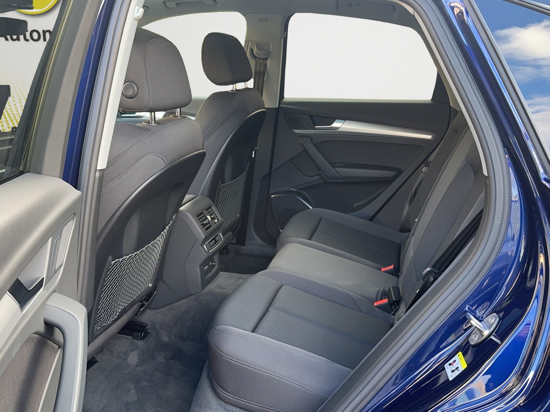 AUDI Q5 Sportback 40 TDI S-Line quattro AHK 4x4-image-13