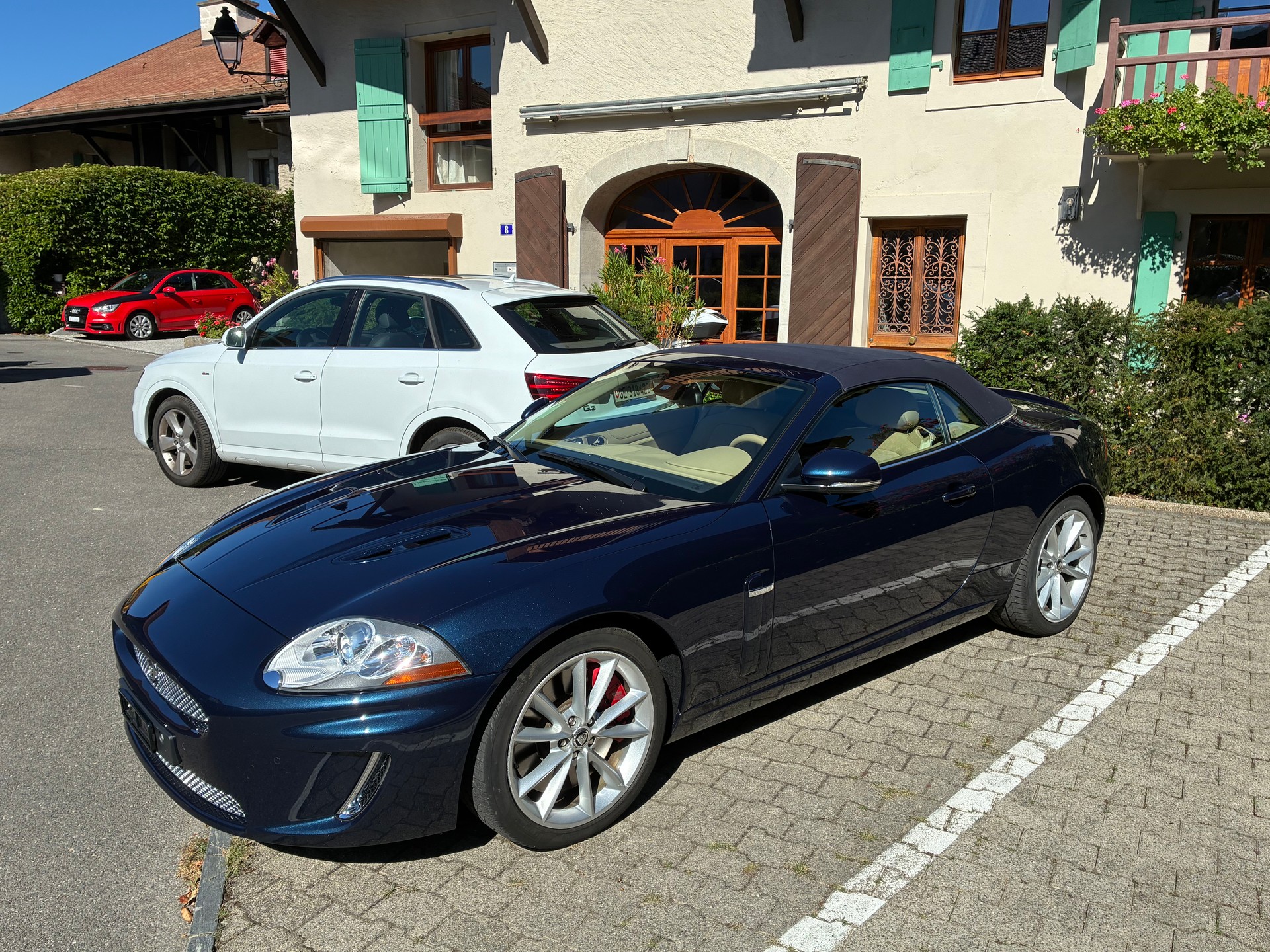 JAGUAR Supercharged-image-2