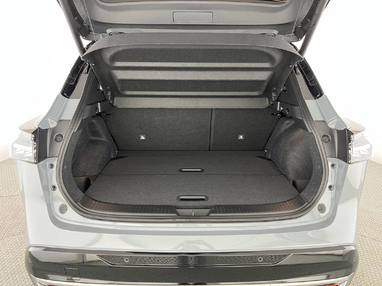 NISSAN Qashqai 1.3 DIG-T Tekna+ 4x4-image-17