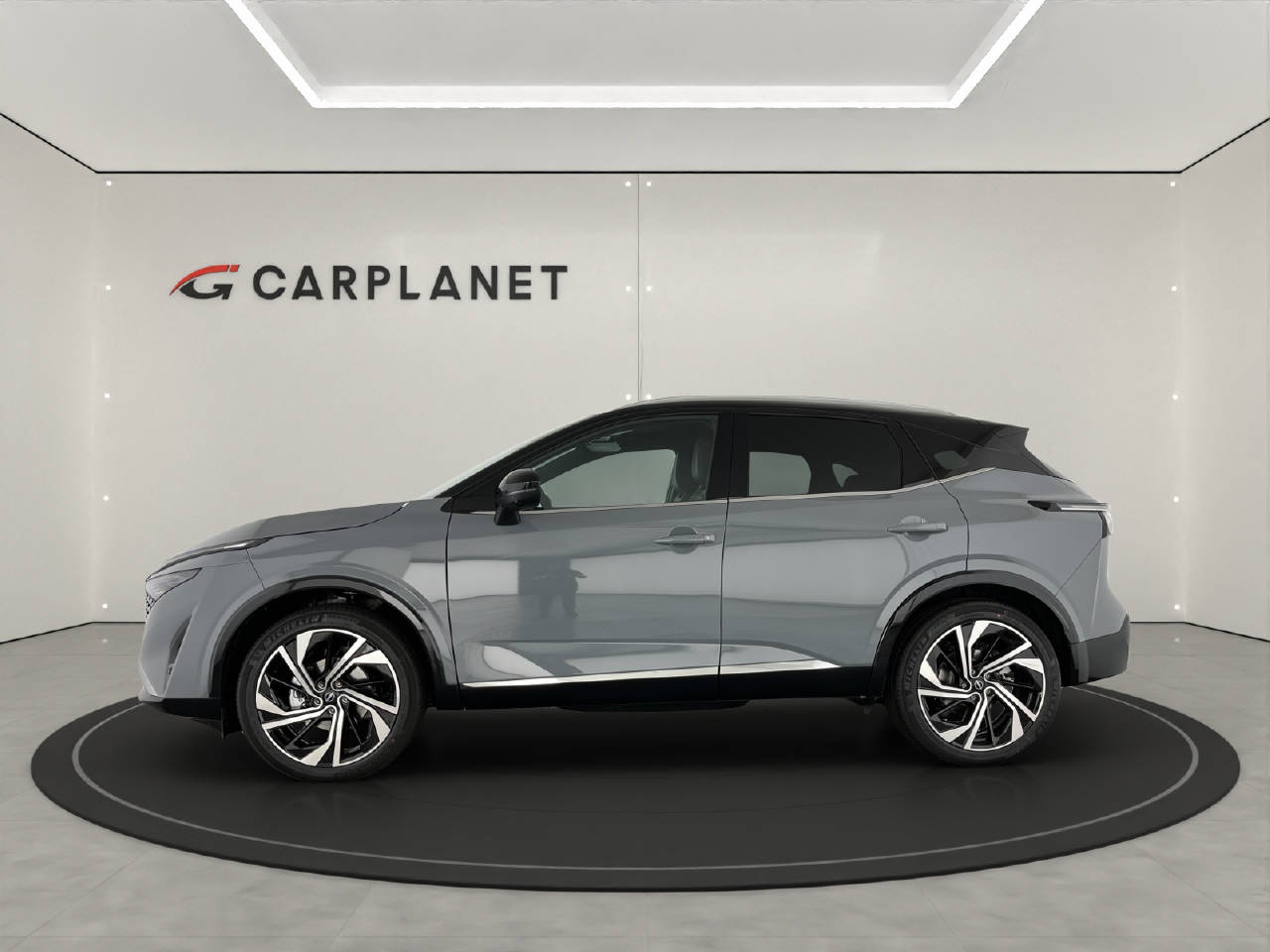 NISSAN Qashqai 1.3 DIG-T Tekna+ 4x4-image-1