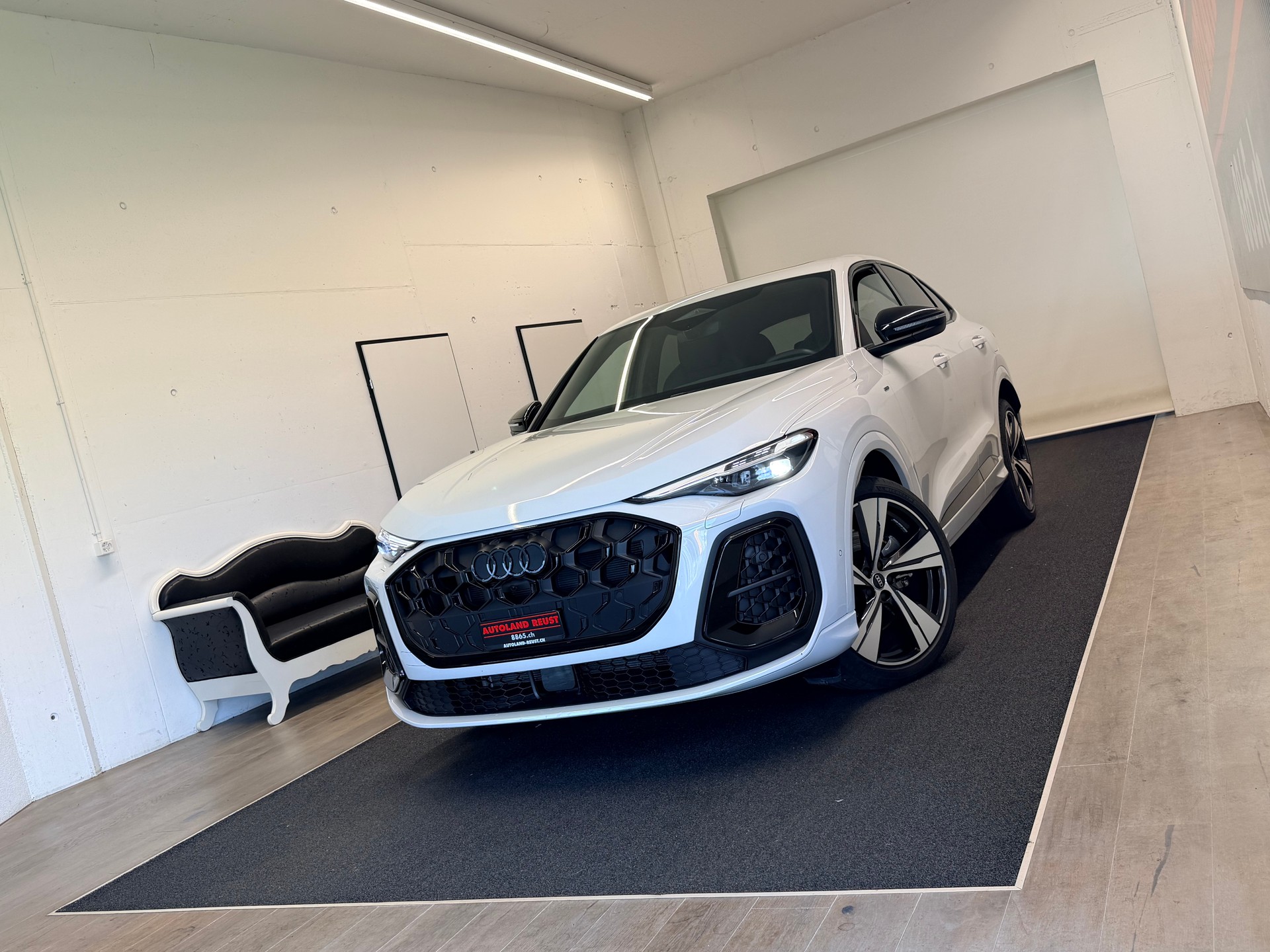 AUDI Q5 Sportback S Line e-hybrid quattro 220 kW S-tronic-image-4