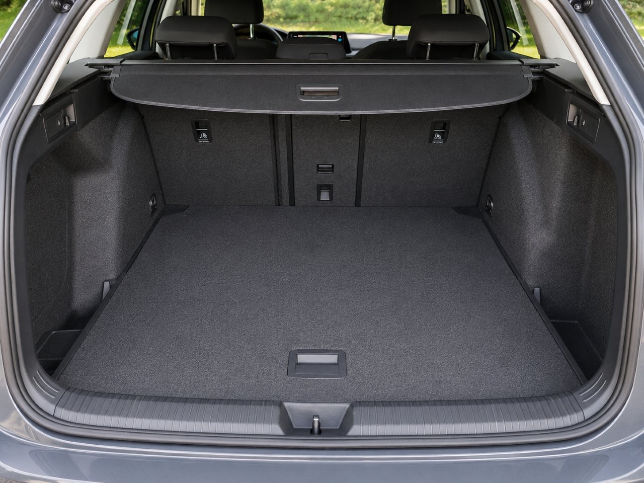 VW Variant 2.0 TDI DSG Life-image-5
