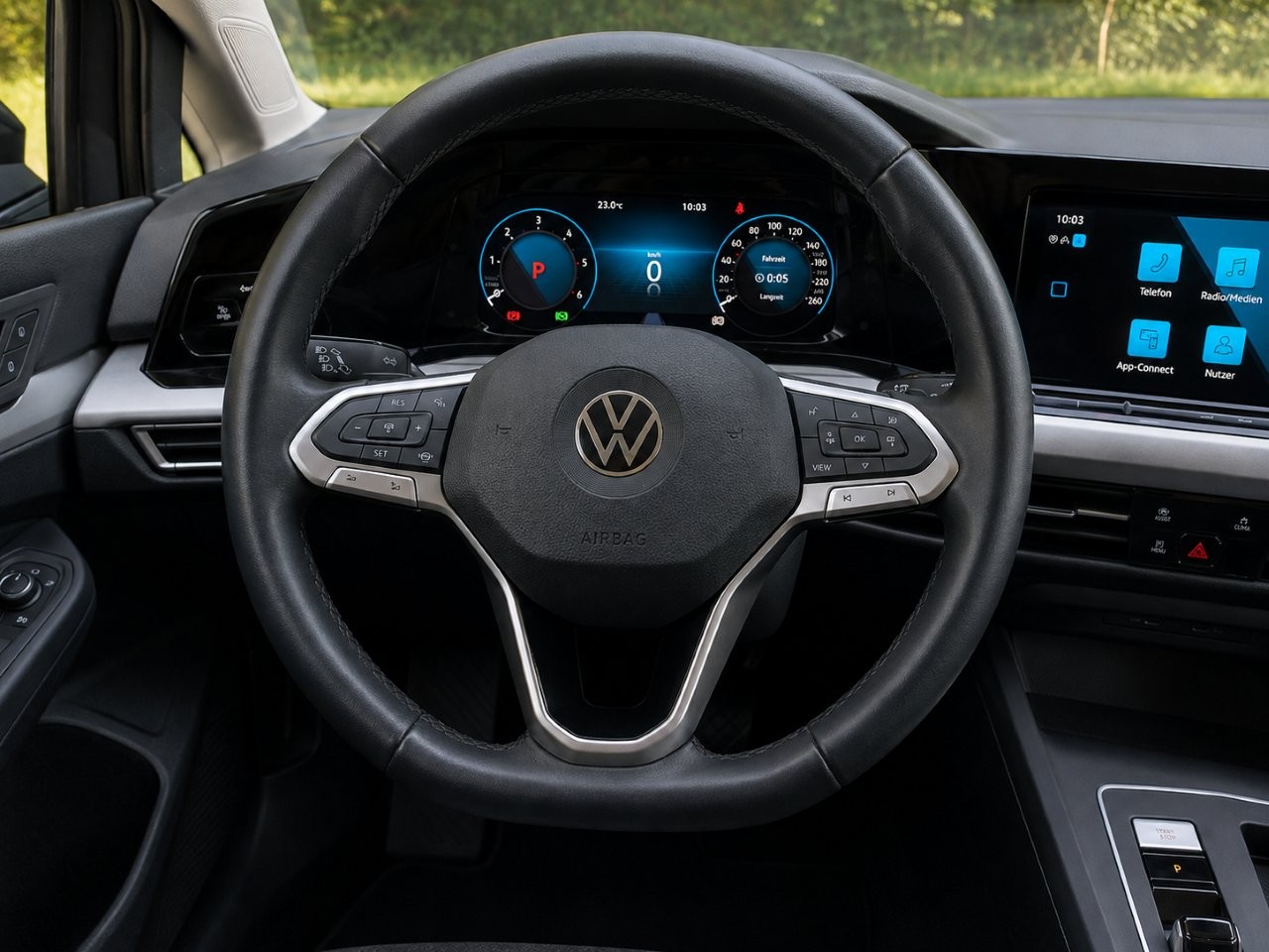 VW Variant 2.0 TDI DSG Life-image-3