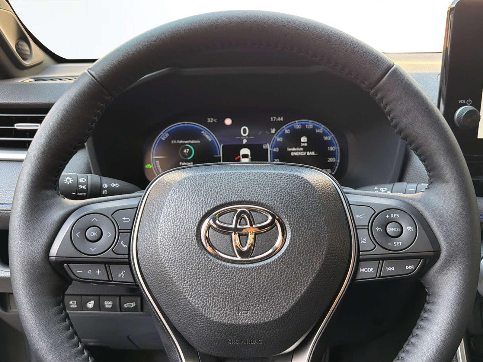 TOYOTA RAV4 2.5 HEV Style-image-15