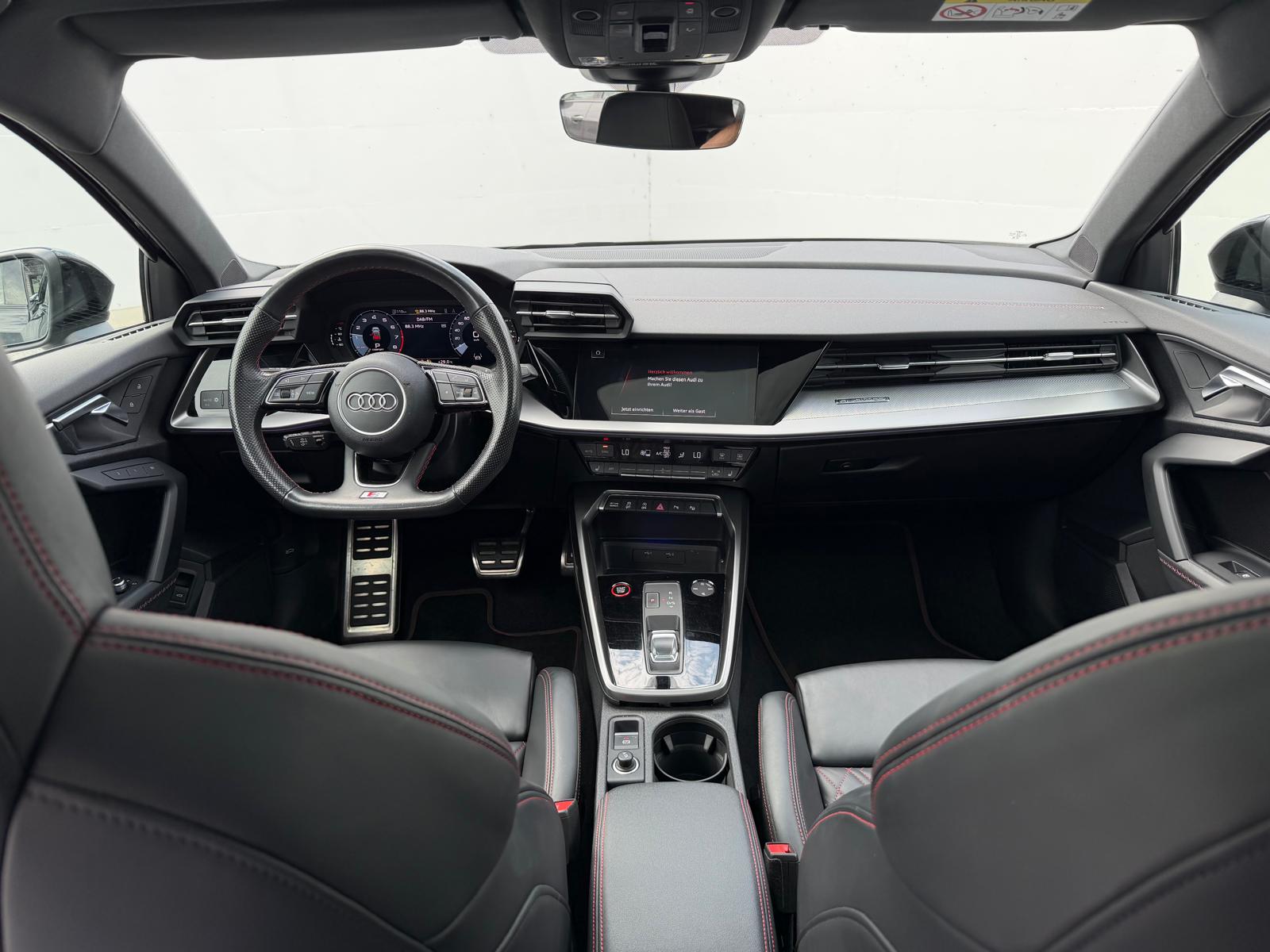 AUDI S3 Sportback 2.0 TFSI quattro S-tronic-image-10