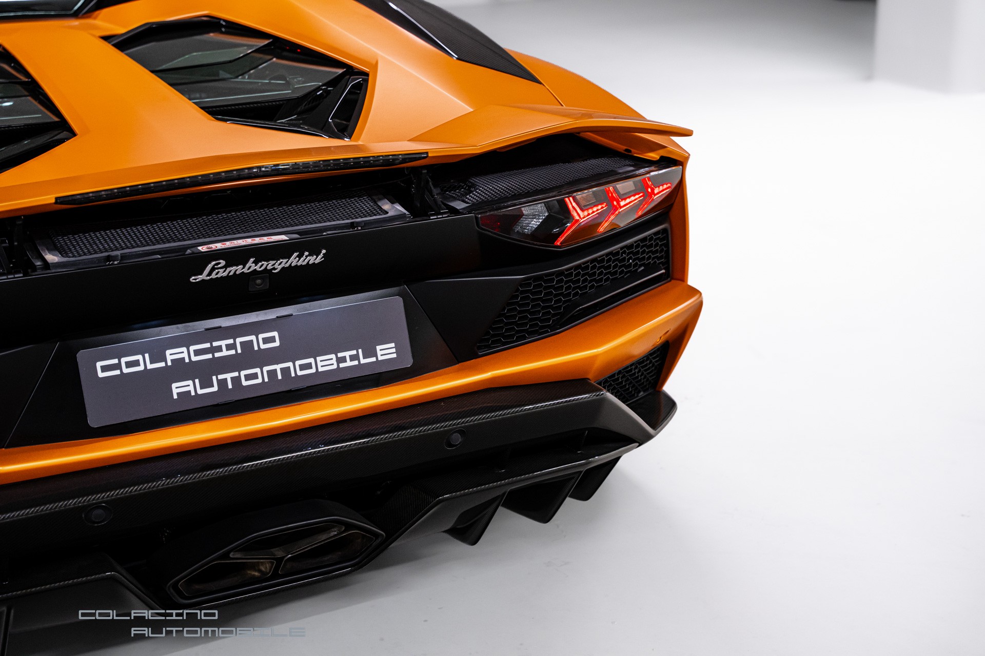 LAMBORGHINI Aventador S LP740-4 Roadster E-Gear-image-11