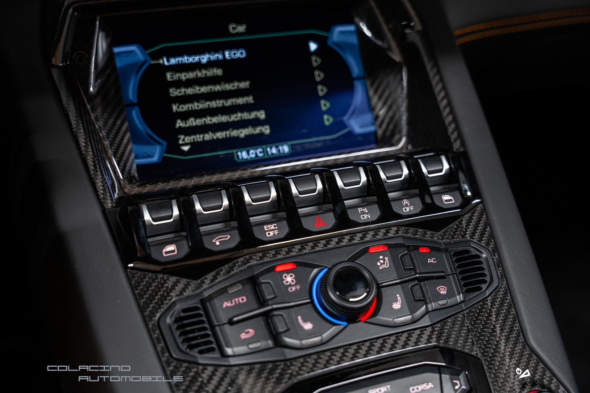 LAMBORGHINI Aventador S LP740-4 Roadster E-Gear-image-25