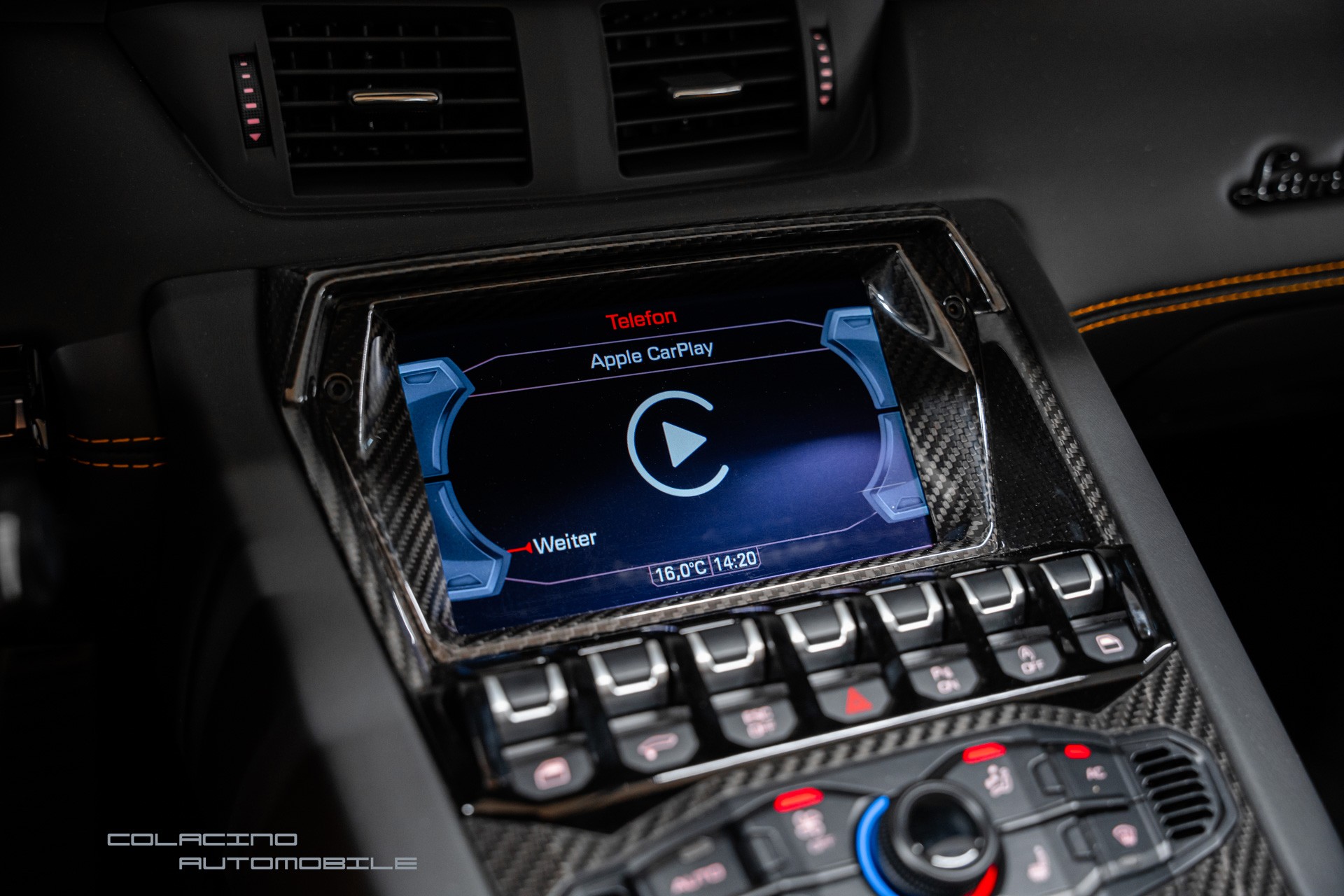 LAMBORGHINI Aventador S LP740-4 Roadster E-Gear-image-31