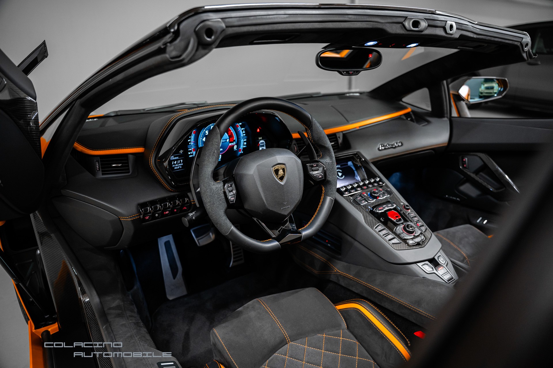 LAMBORGHINI Aventador S LP740-4 Roadster E-Gear-image-17