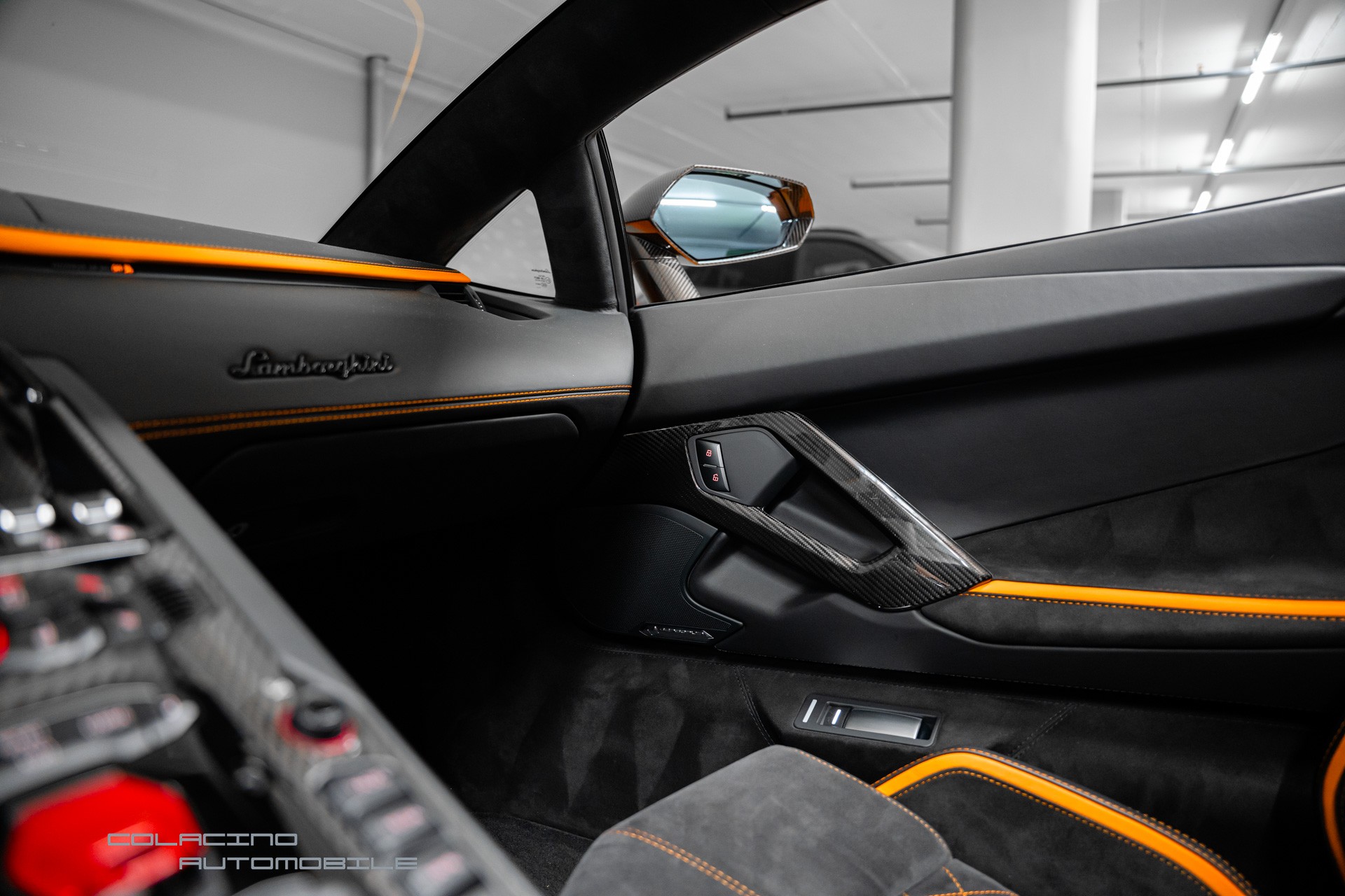 LAMBORGHINI Aventador S LP740-4 Roadster E-Gear-image-24